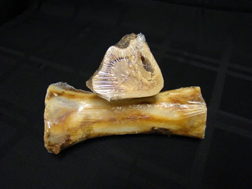 MM01055 Center Cut Bone 2-3 in. 30 Display - Image 1