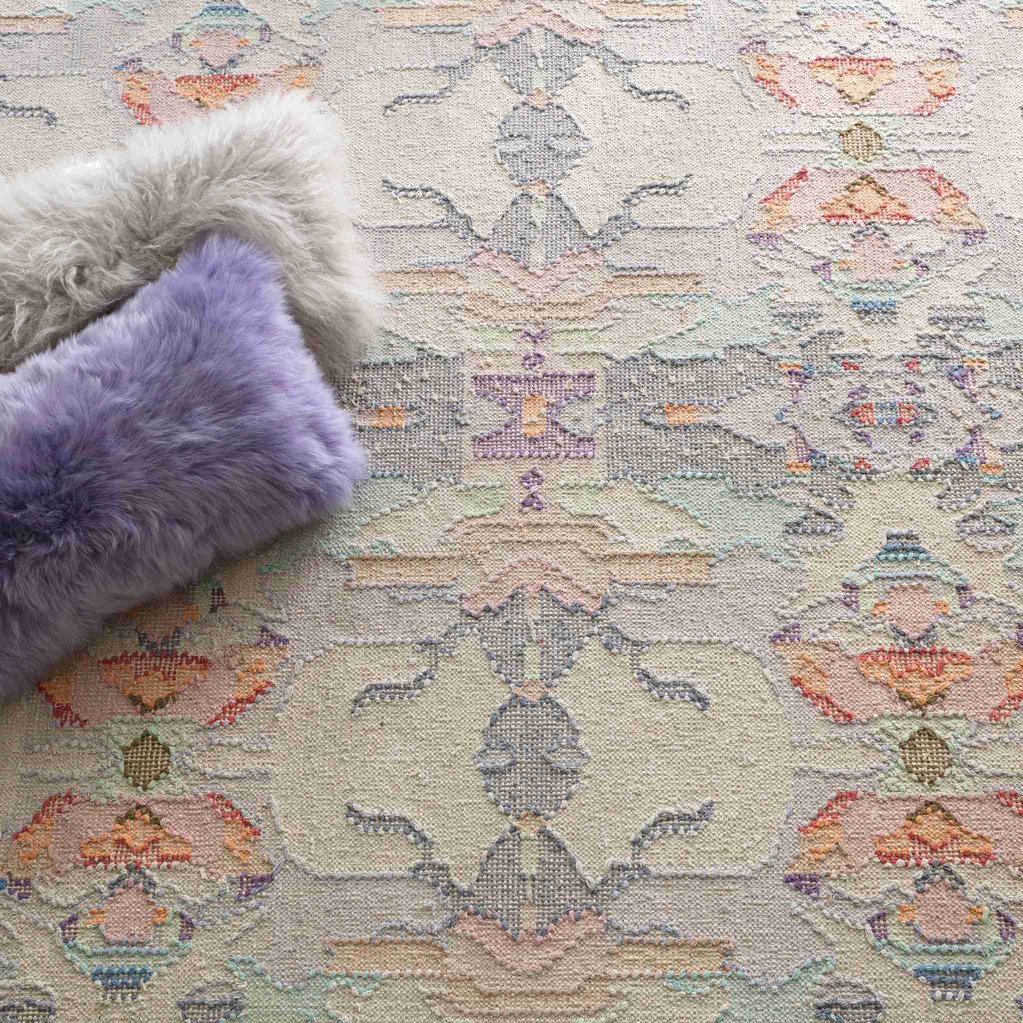 Chapel Hill Hand Loom Knotted Cotton Rug - Image 2