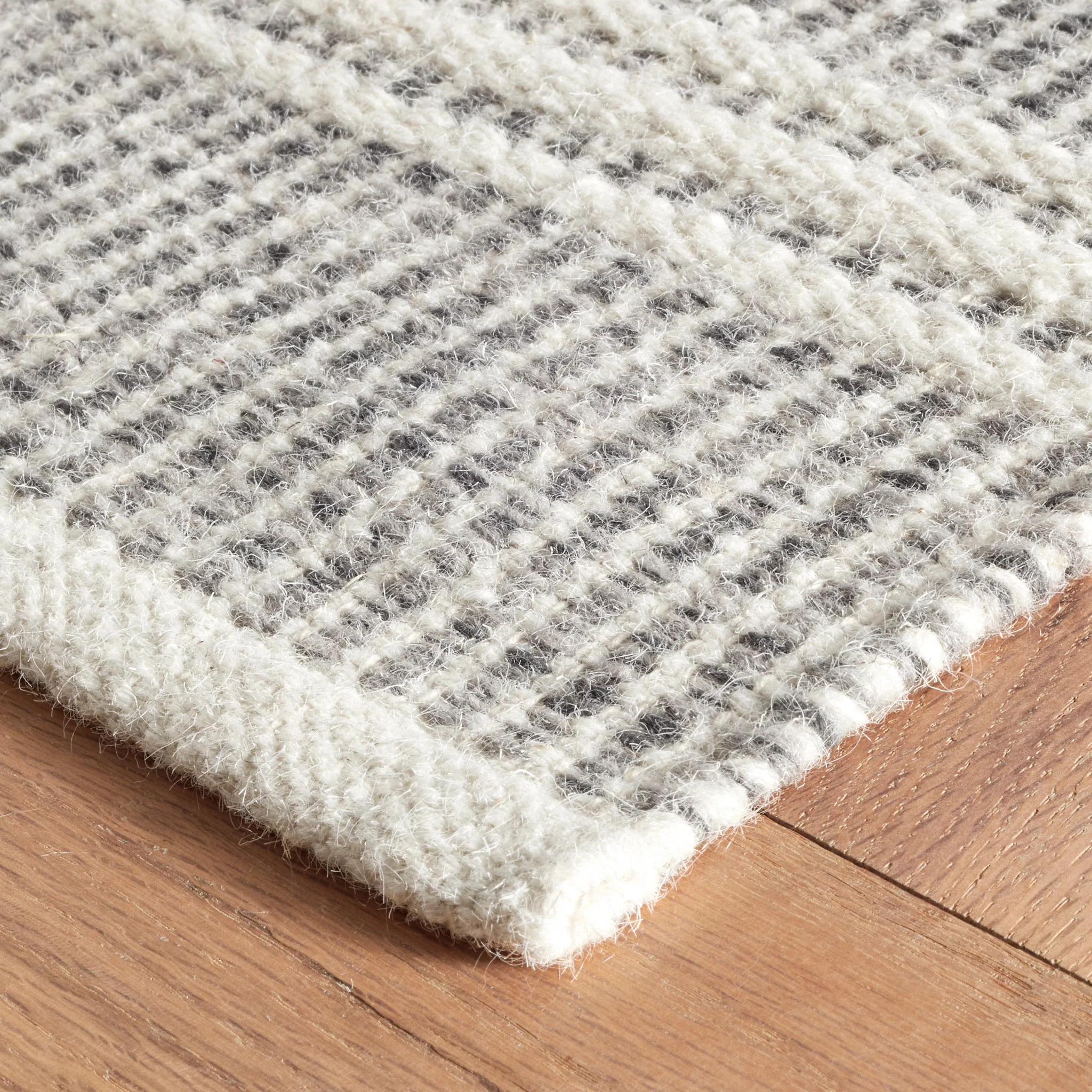 Malta Grey Handwoven Wool Rug - Image 3