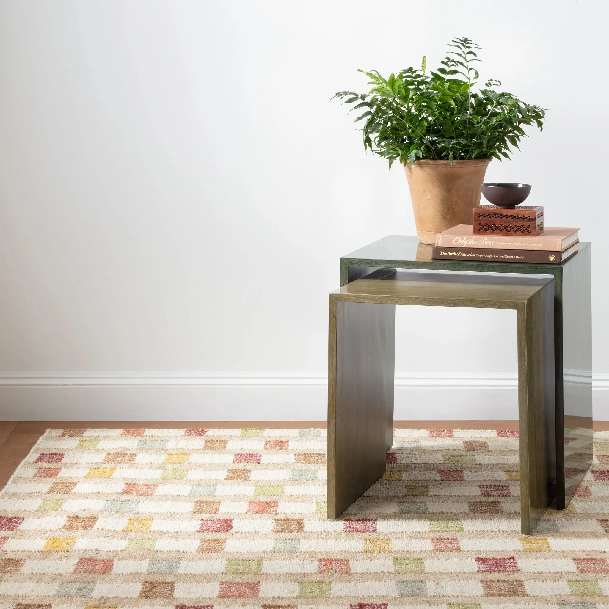 Mosaic Multi Handwoven Jute Rug - Image 3