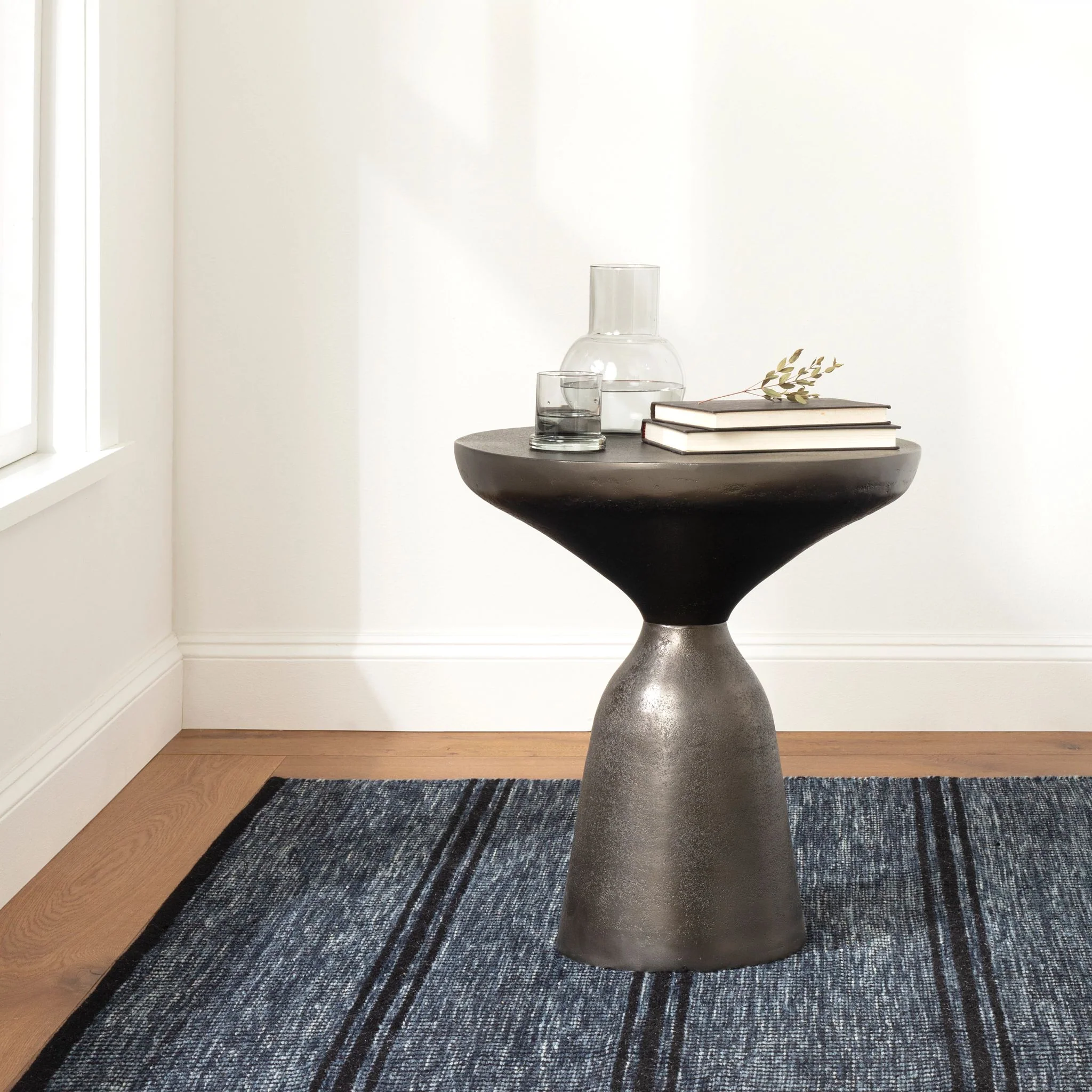 Malta Navy Handwoven Wool Rug - Image 3