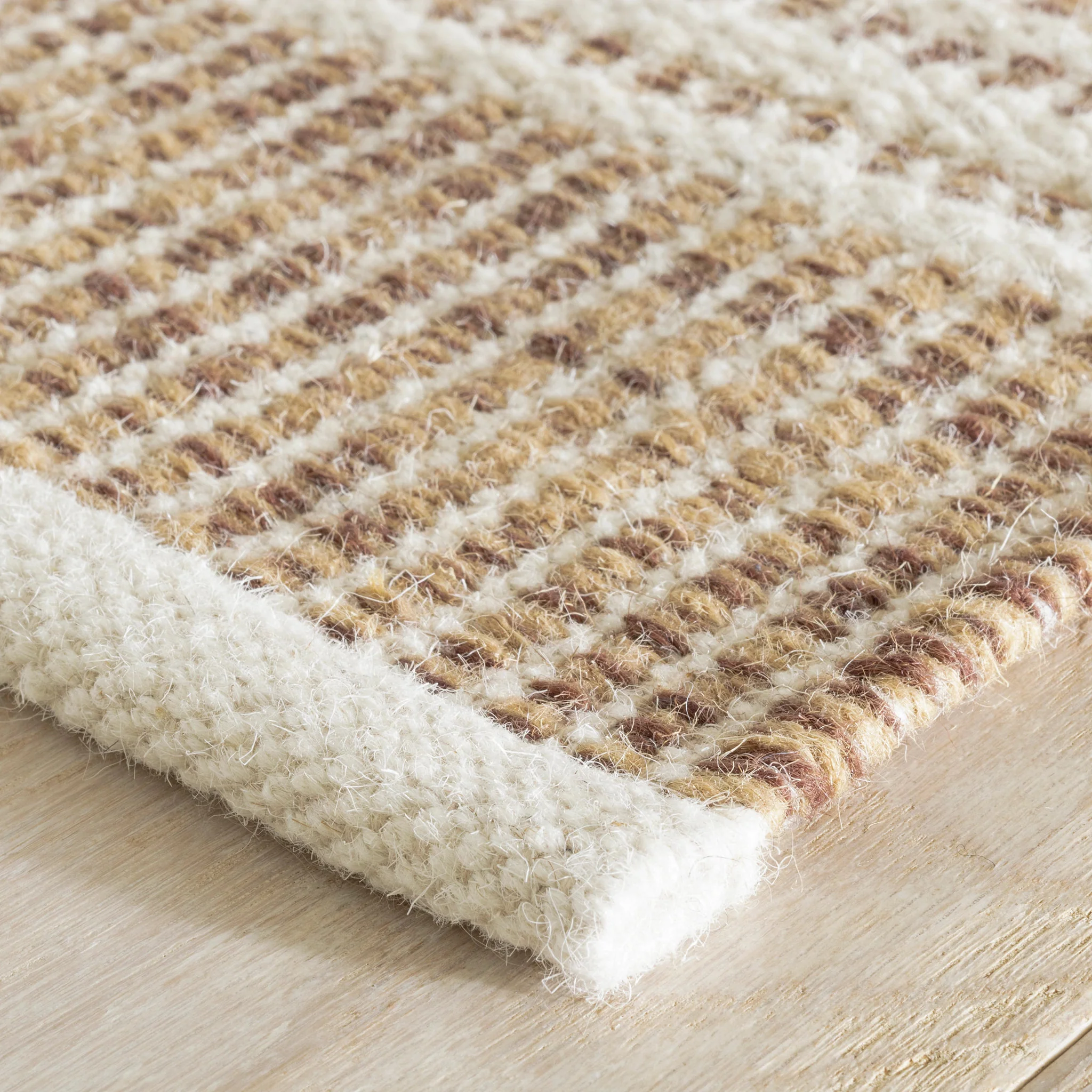 Malta Natural Handwoven Wool Rug - Image 3