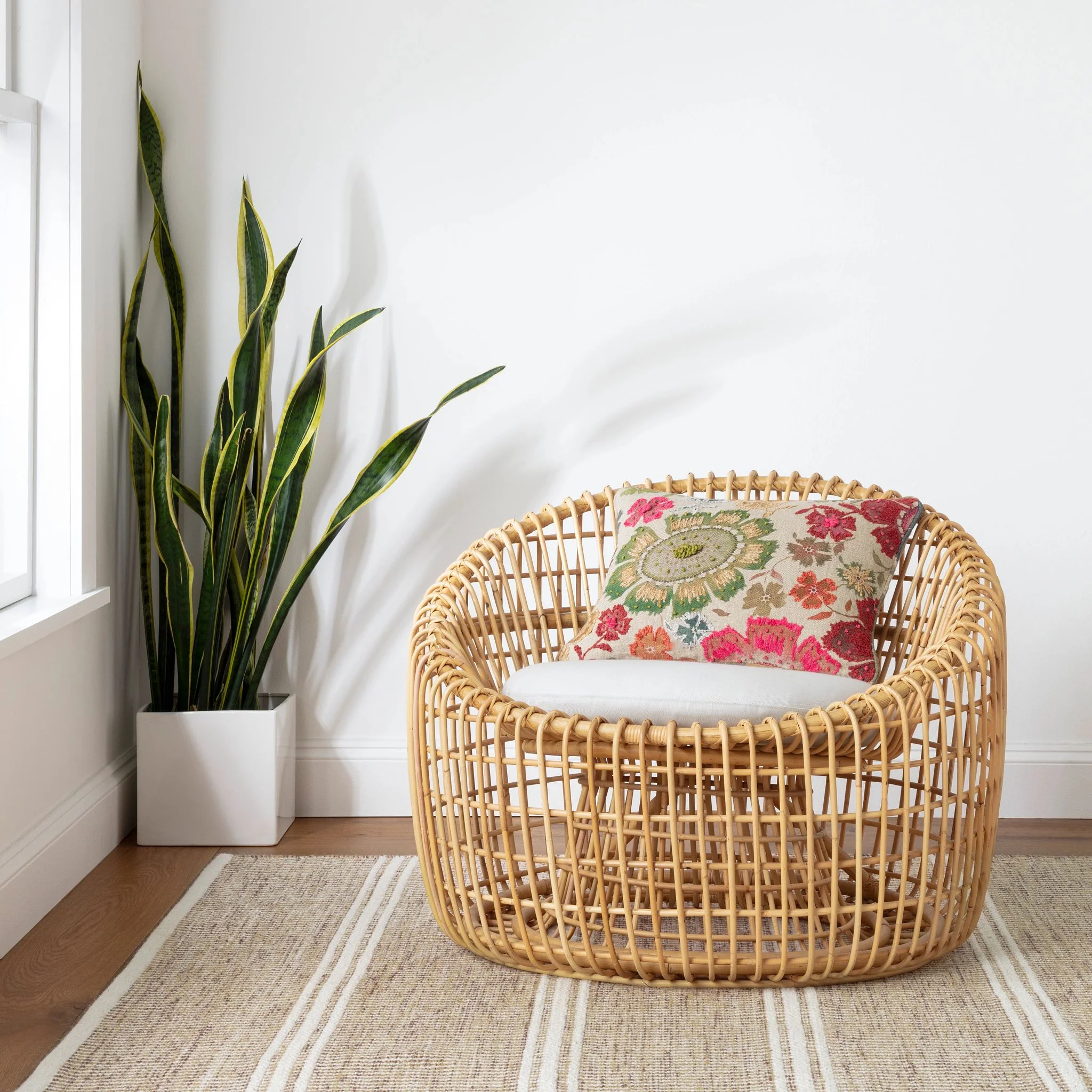 Malta Natural Handwoven Wool Rug - Image 2