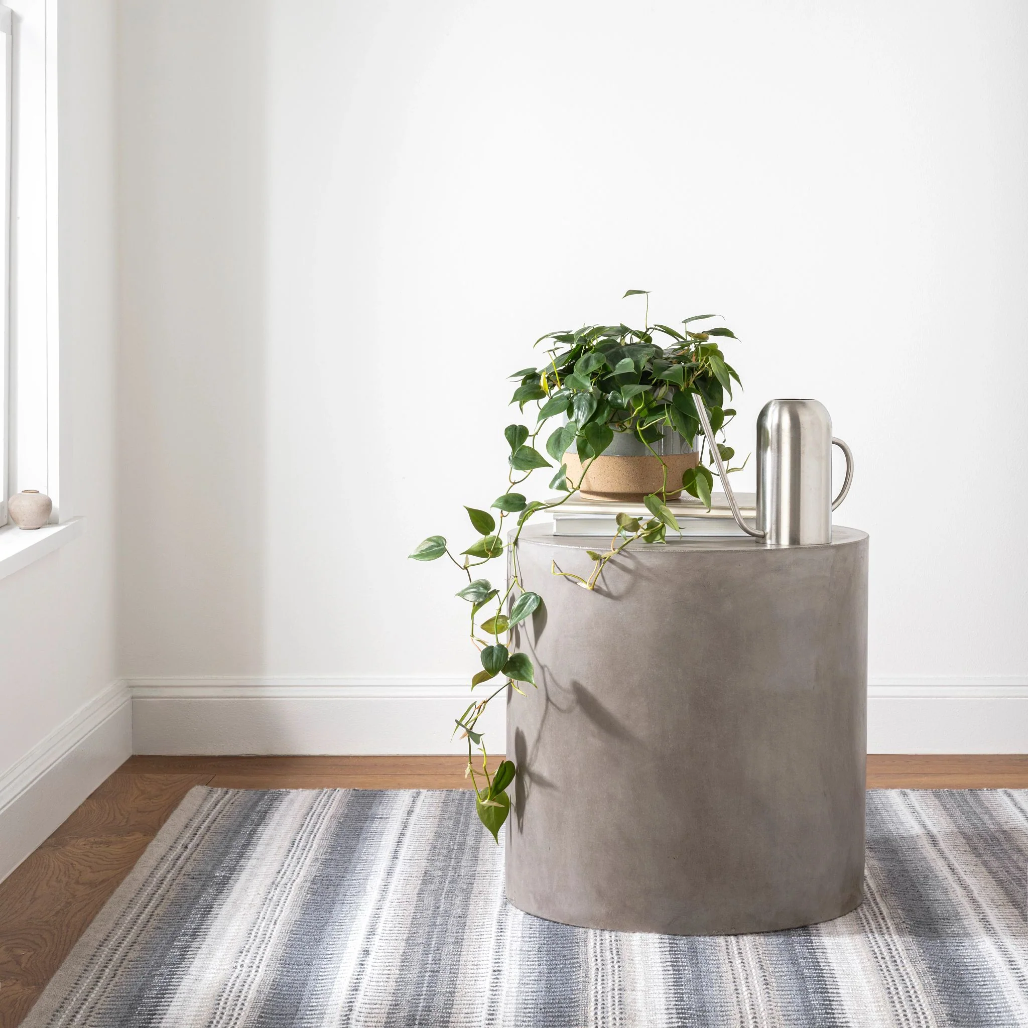 Folly Grey Handwoven Indoor/Outdoor Rug - Image 3