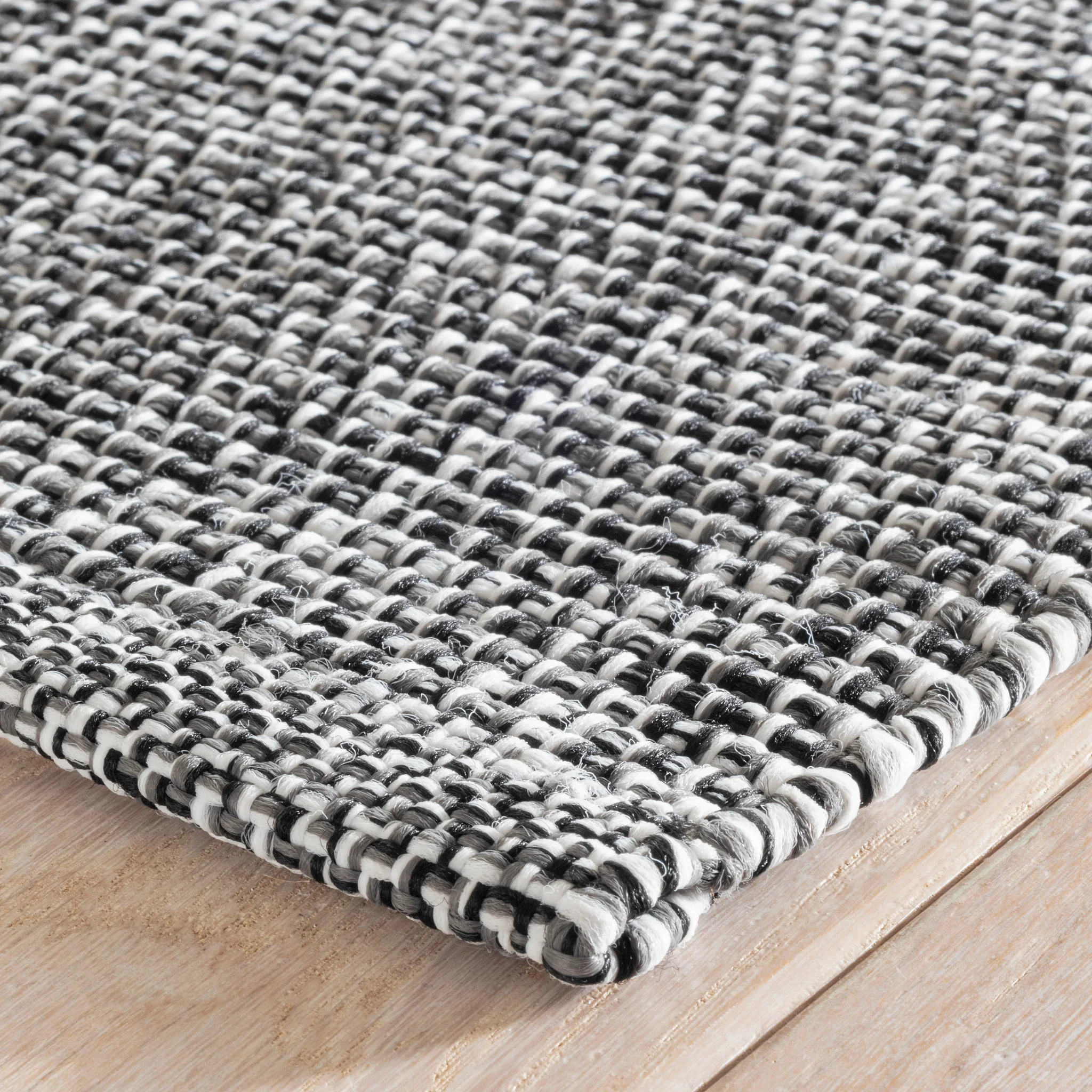 Fusion Black Handwoven Indoor/Outdoor Rug - Image 3