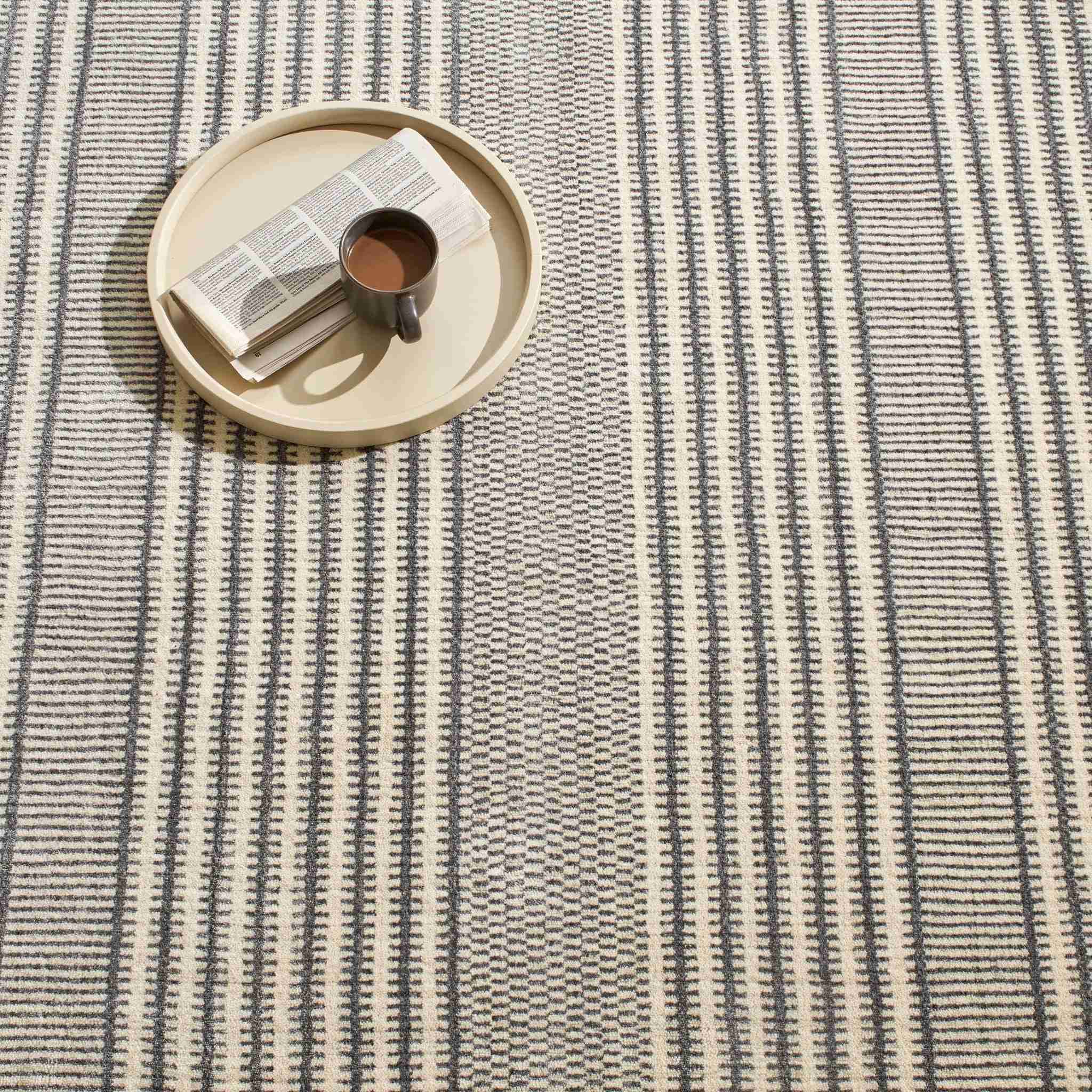 Tracks Grey Hand Loom Knotted Wool Rug - Image 2