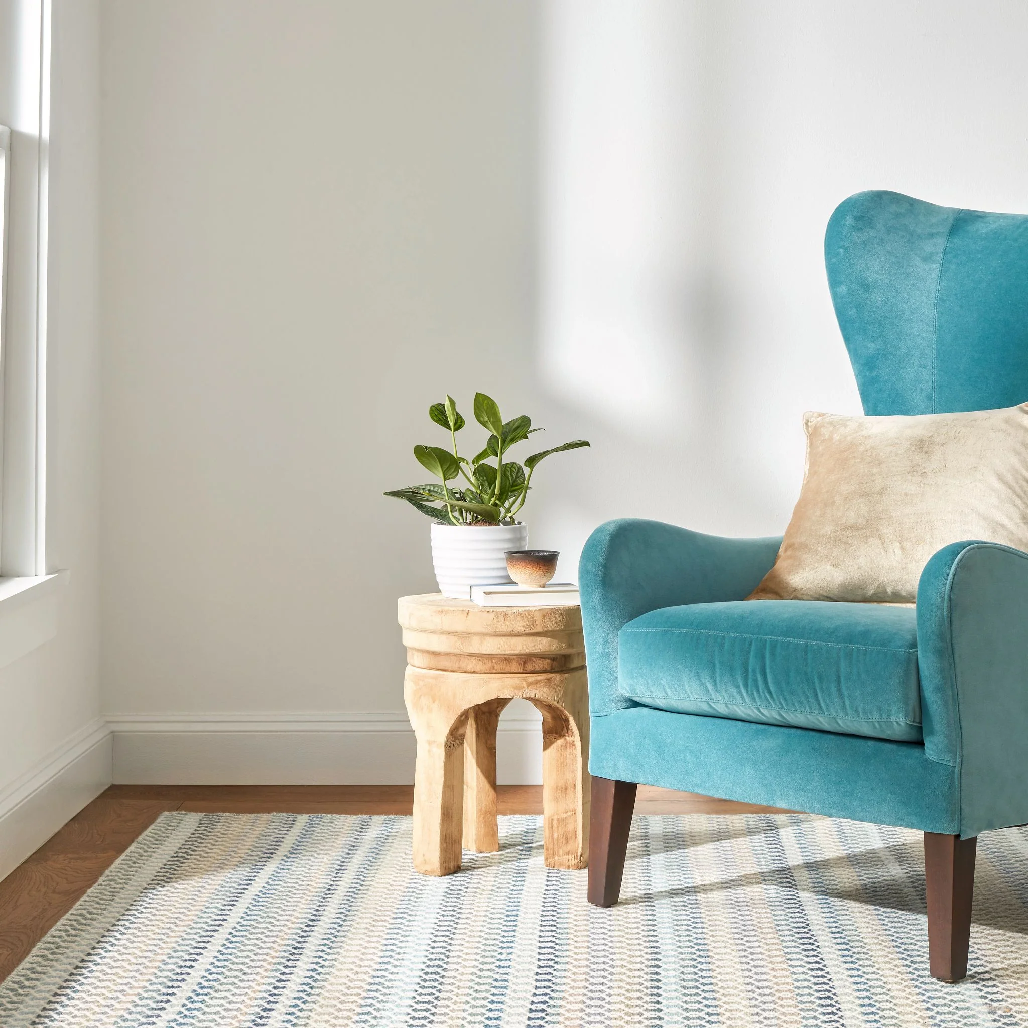 Poppy Blue Handwoven Wool Rug - Image 2