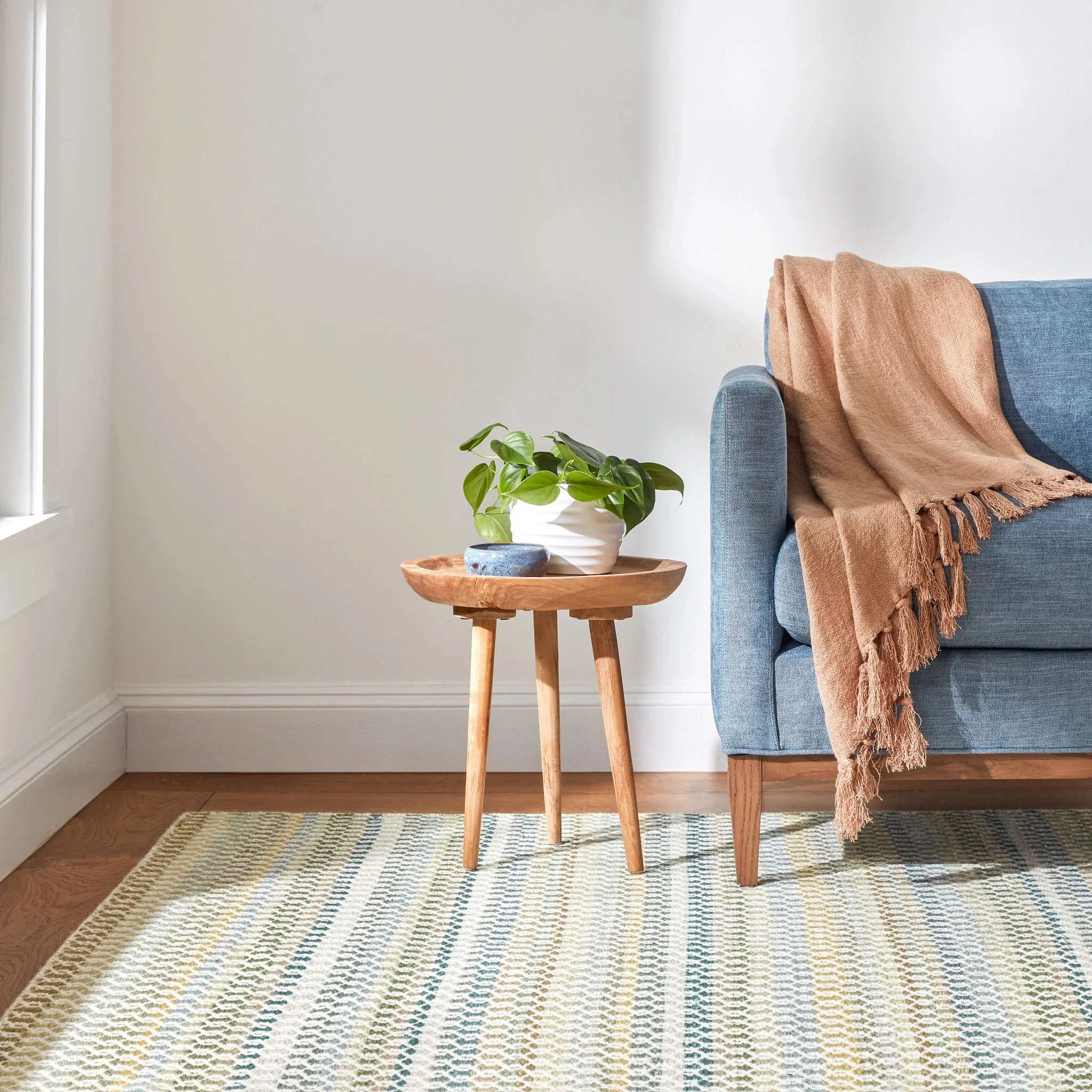 Poppy Moss Handwoven Wool Rug - Image 2