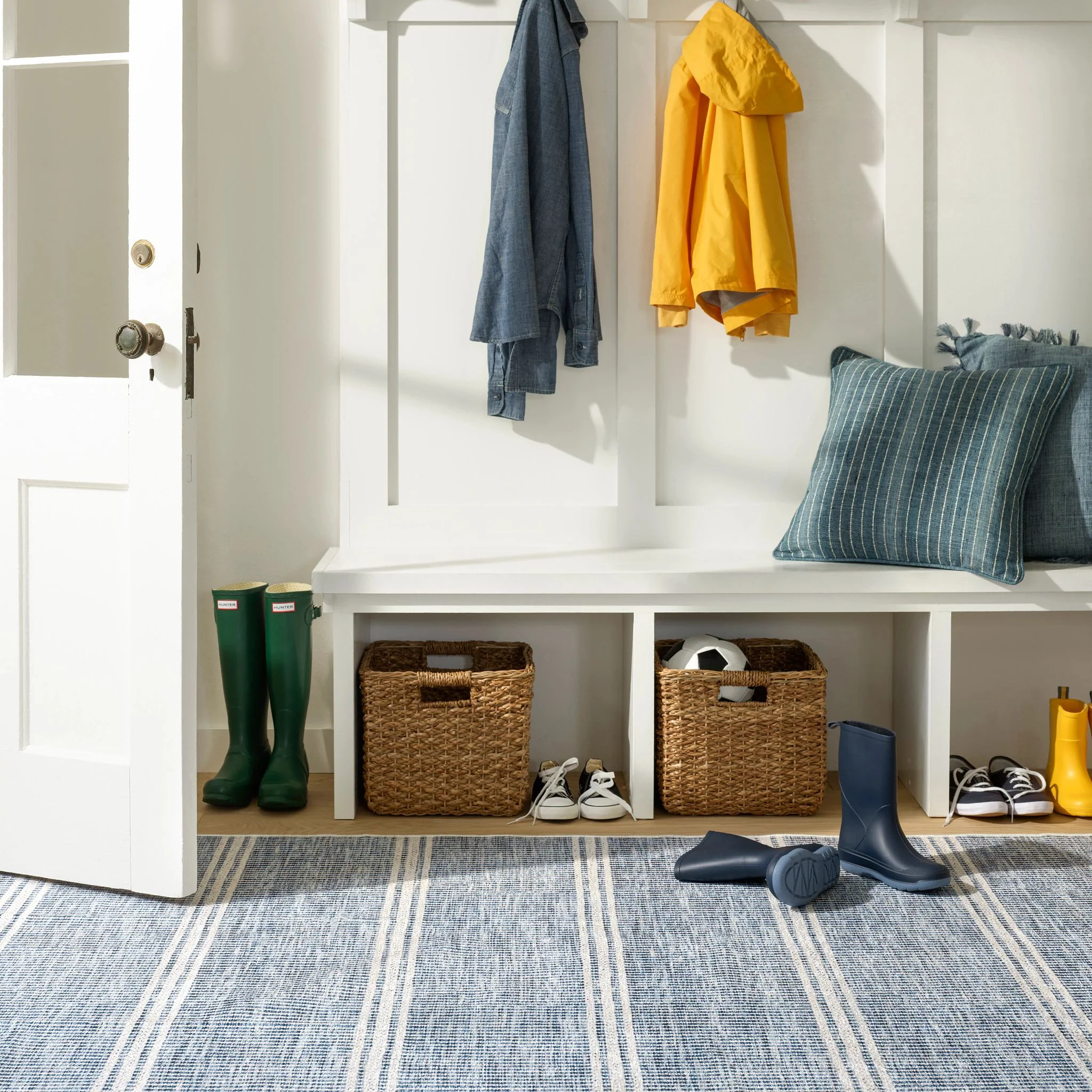 Malta Blue Machine Washable Rug - Image 2