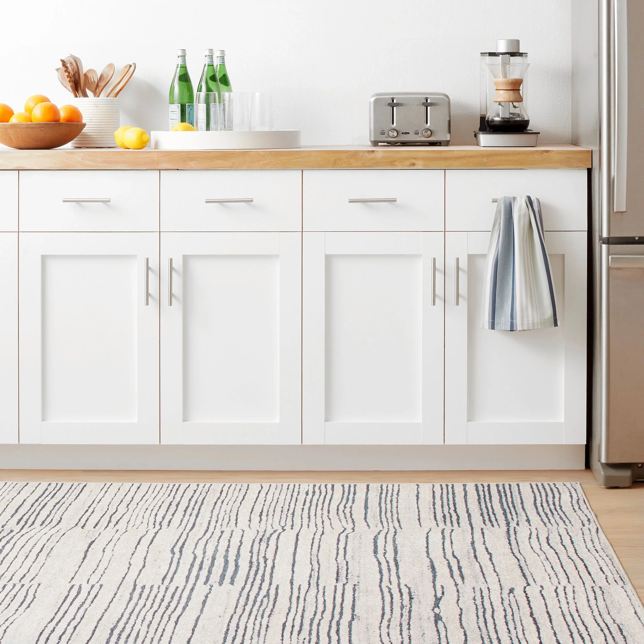 Avery Everglade Machine Washable Rug - Image 3