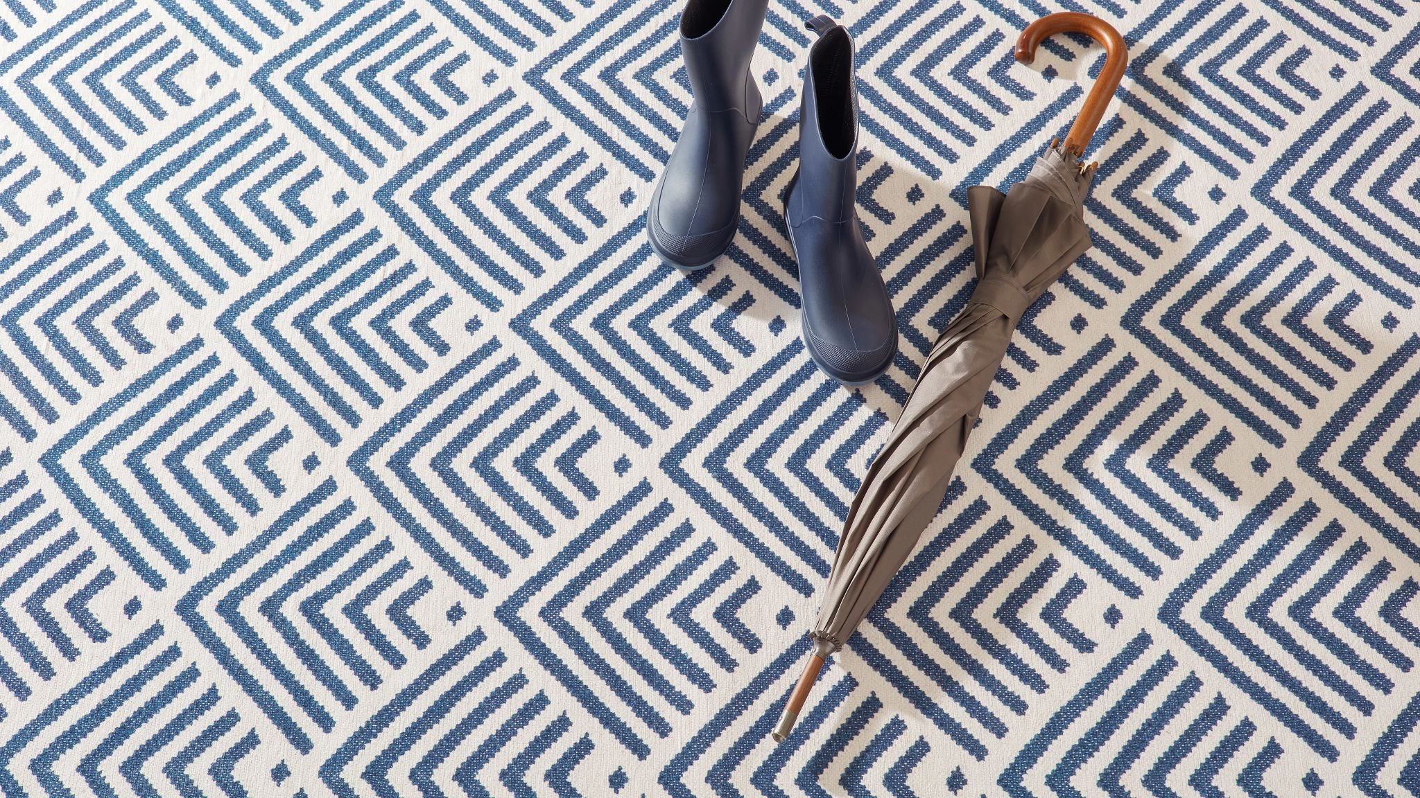 Cleo Navy Machine Washable Rug - Image 2