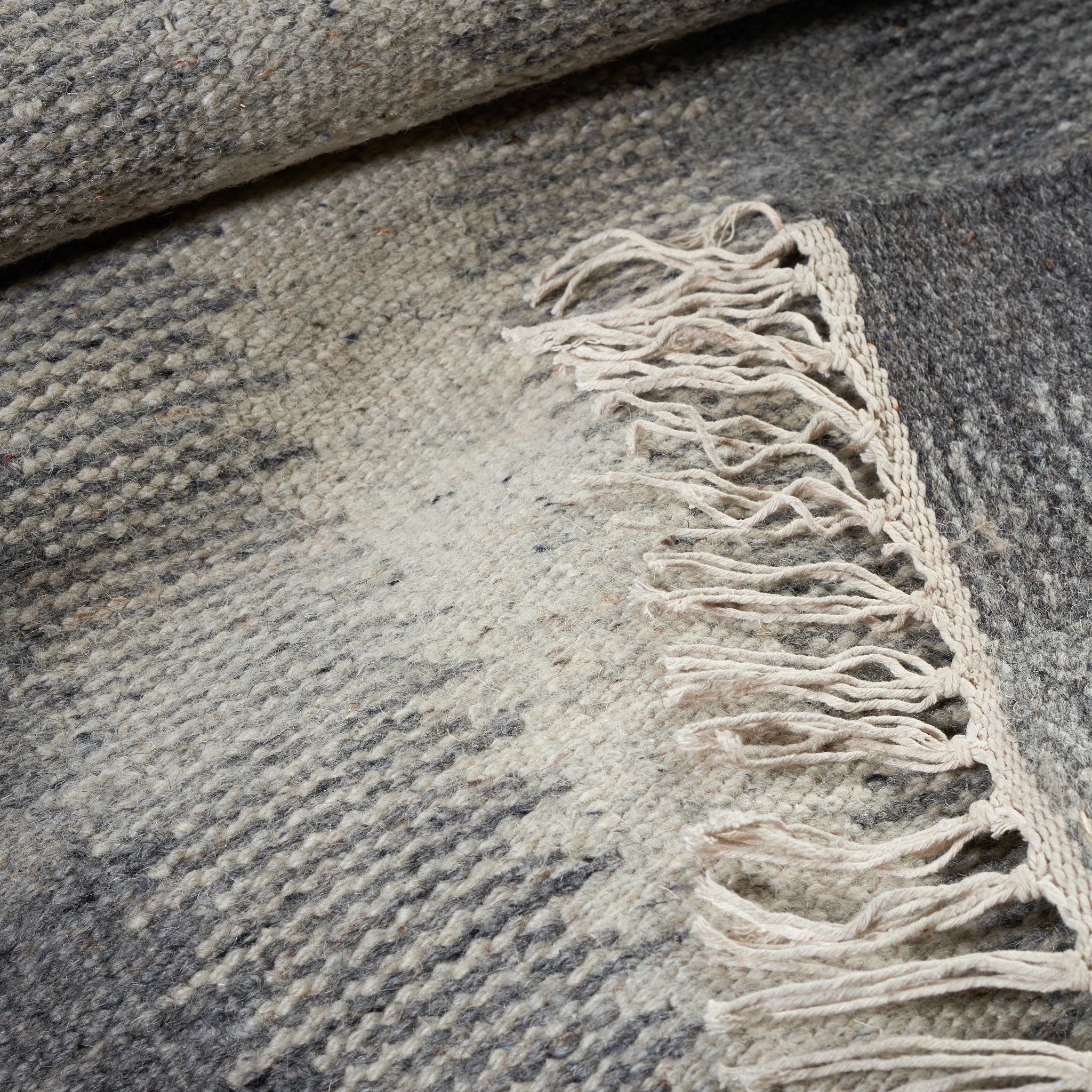 Ronan Ikat Grey Handwoven Wool Rug - Image 2