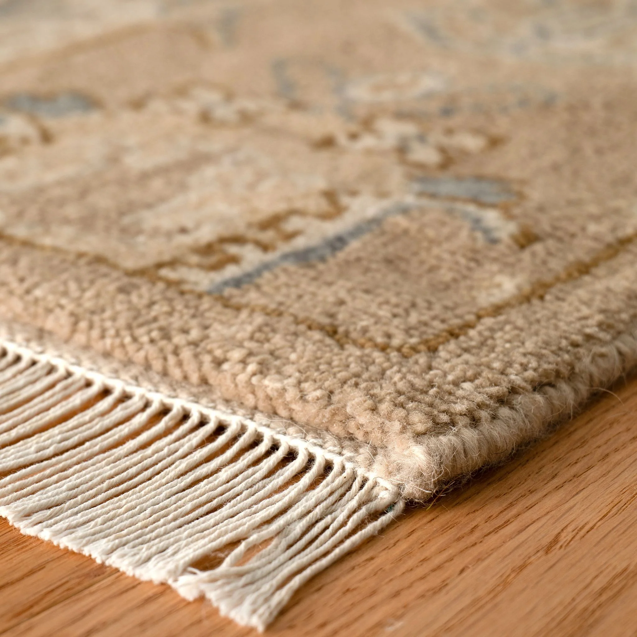 Ashby Taupe Hand Knotted Wool Rug - Image 3
