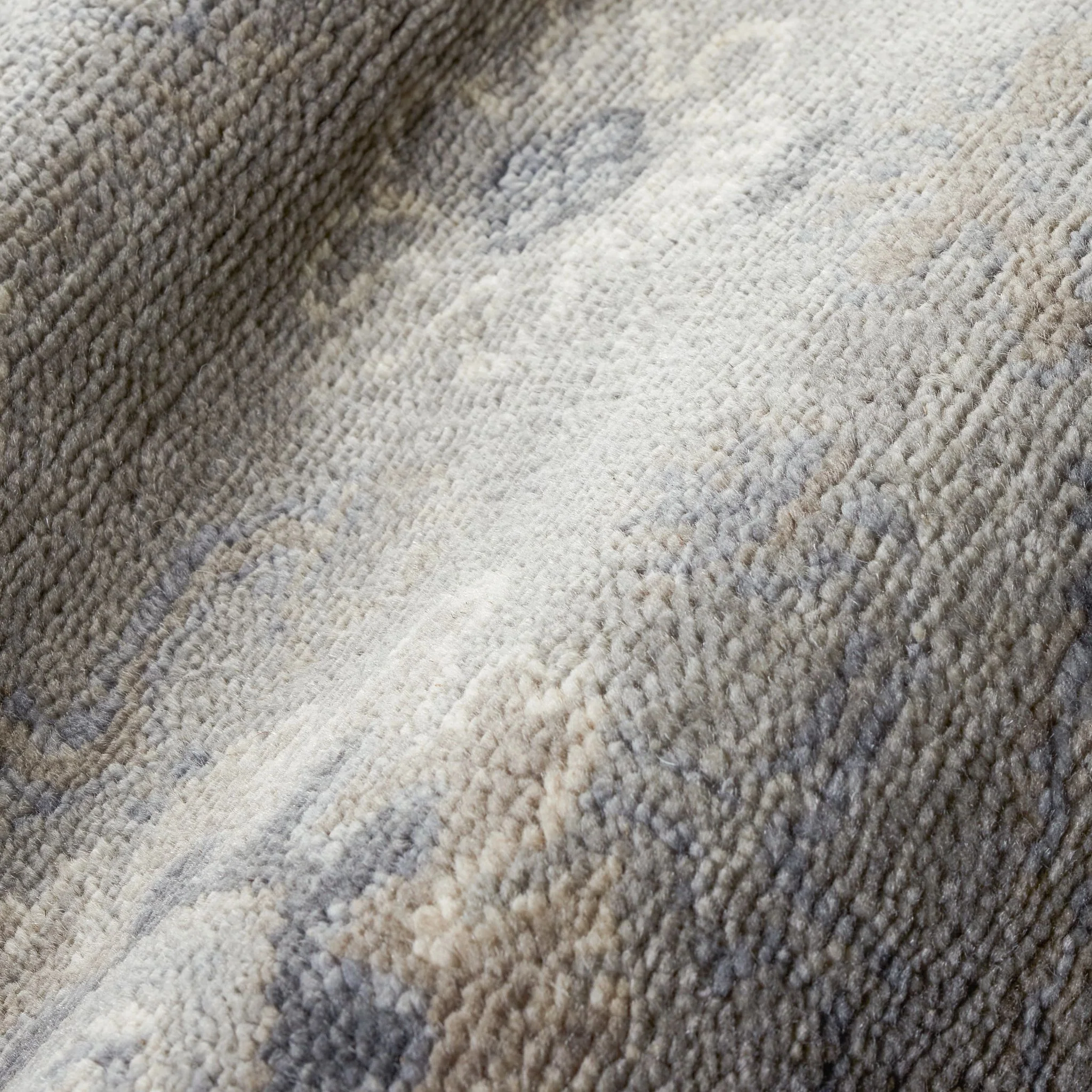 Lila Grey Hand Knotted Wool Rug - Image 3