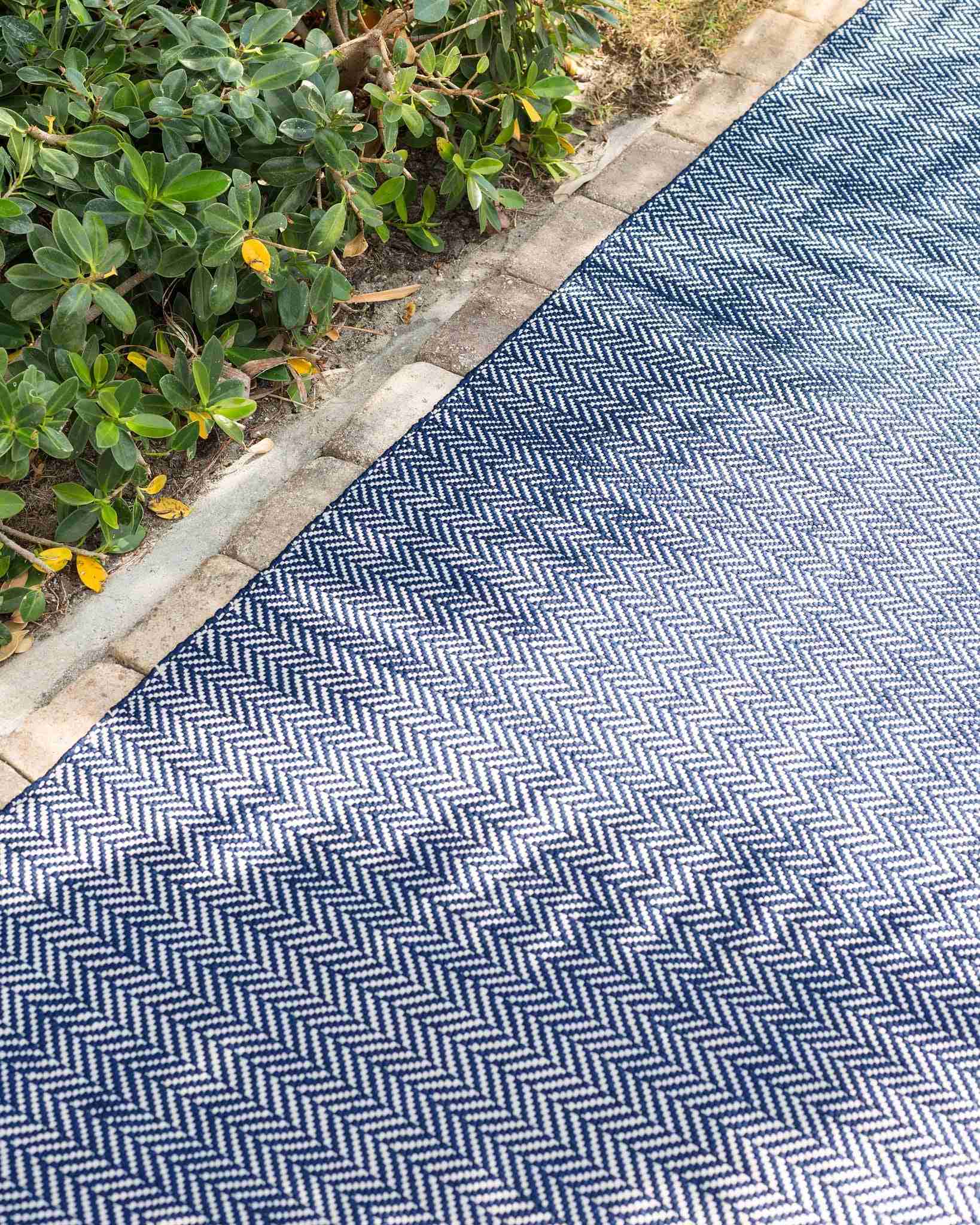 Herringbone Indigo/White Handwoven Indoor/Outdoor Rug - Image 2