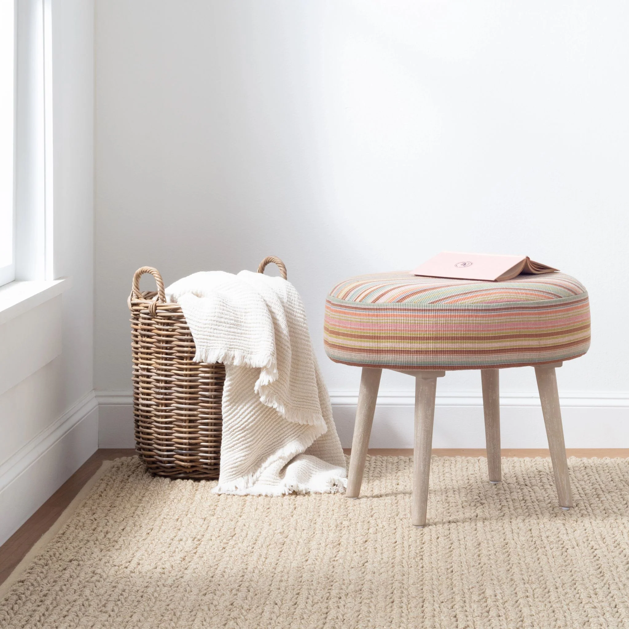 Veranda Natural Handwoven Performance Rug - Image 3