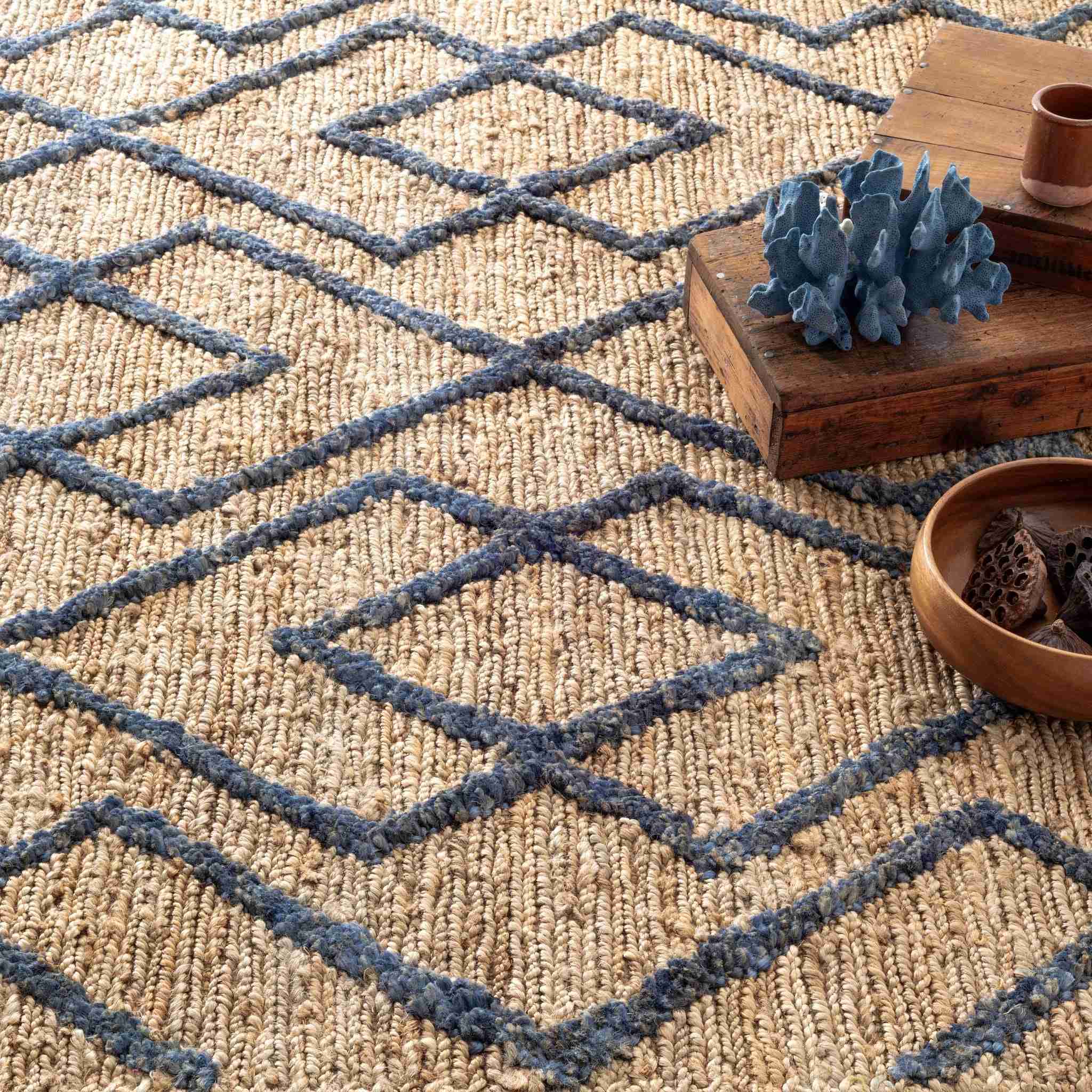 Marco Navy Jute Soumak Handwoven Rug - Image 2