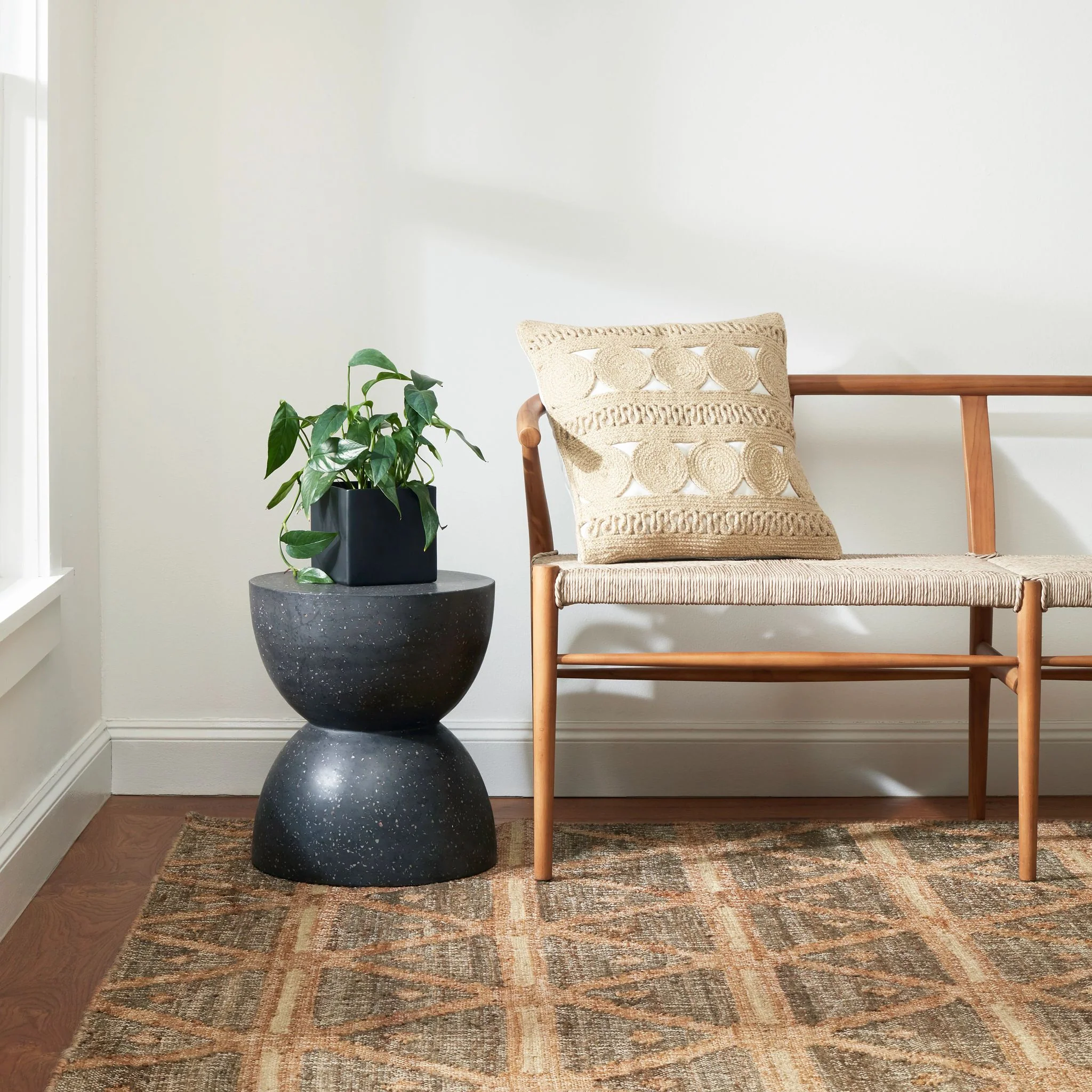 Rumi Handwoven Jute Rug - Image 3