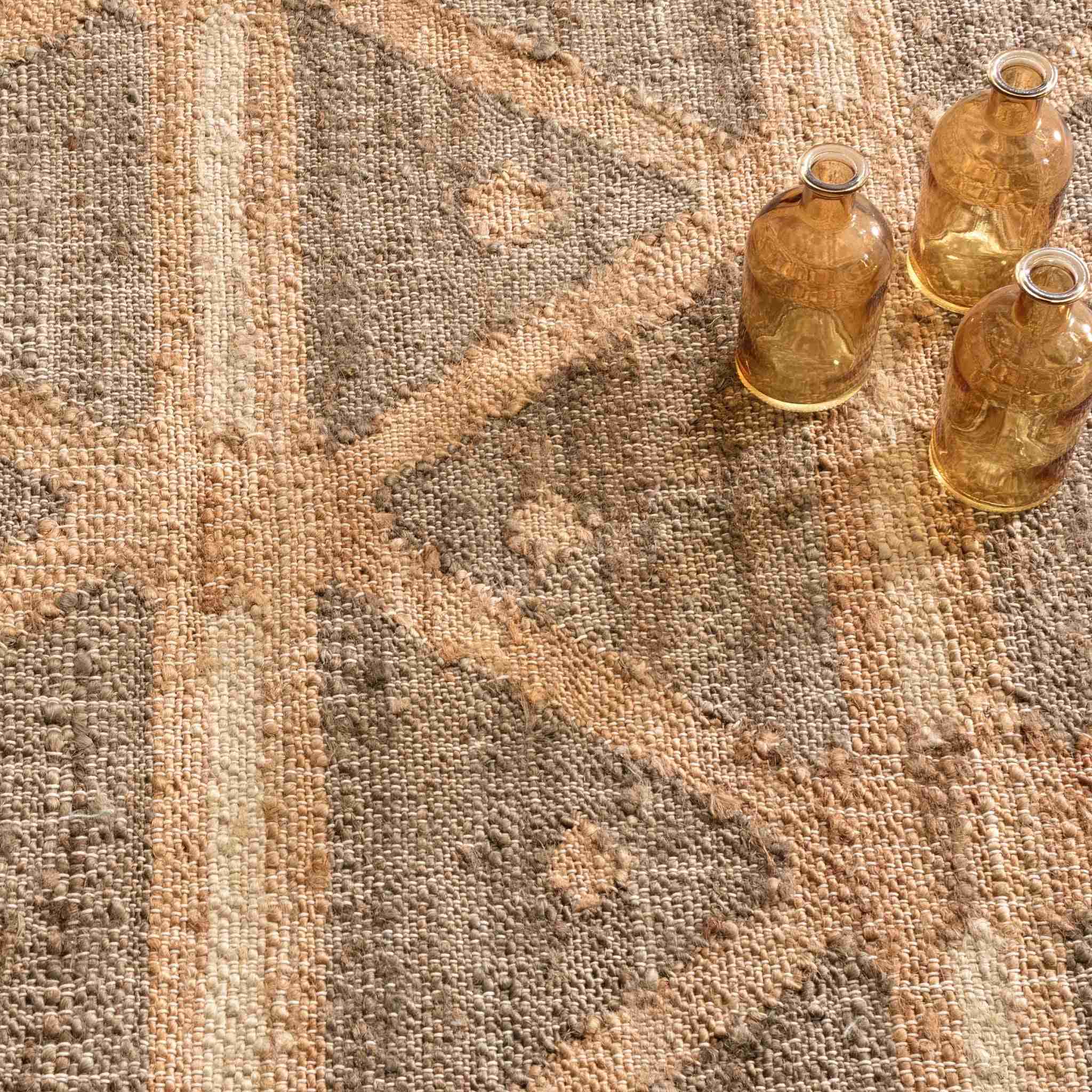 Rumi Handwoven Jute Rug - Image 2