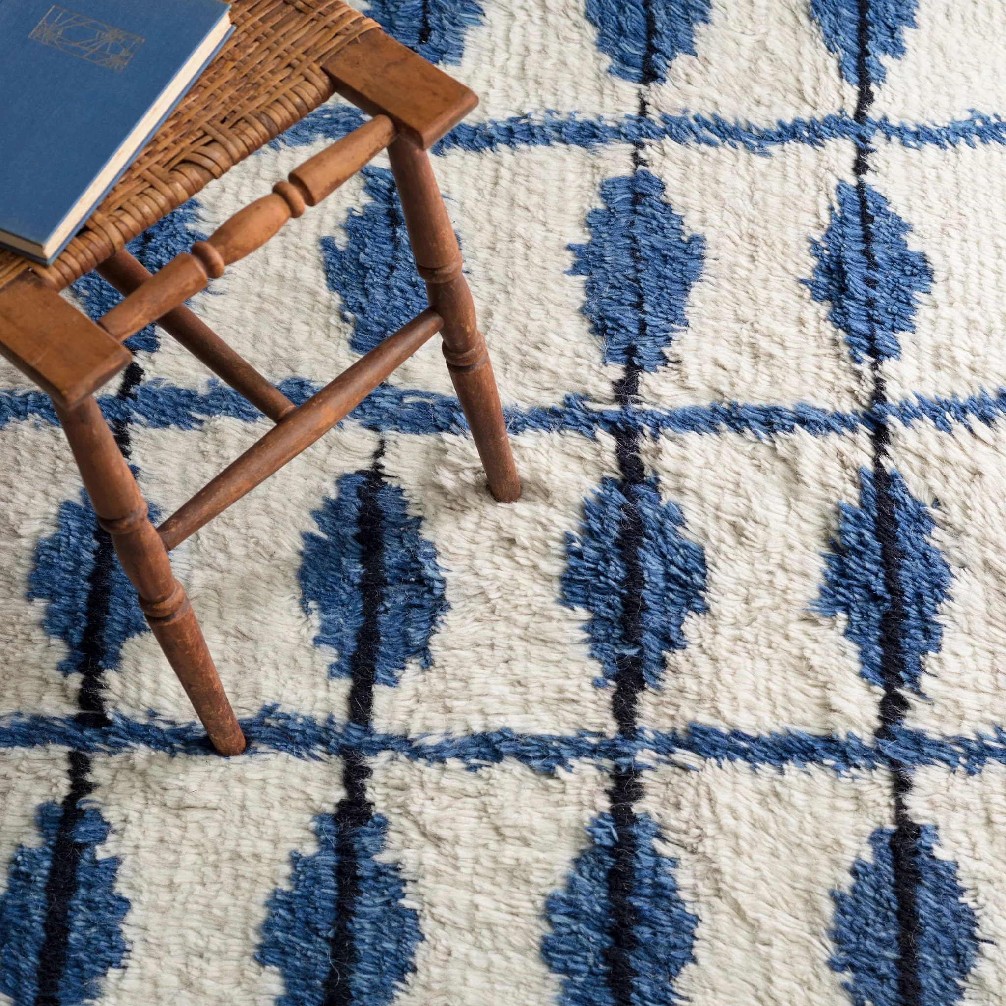 Noma Indigo Handwoven Wool Rug - Image 2