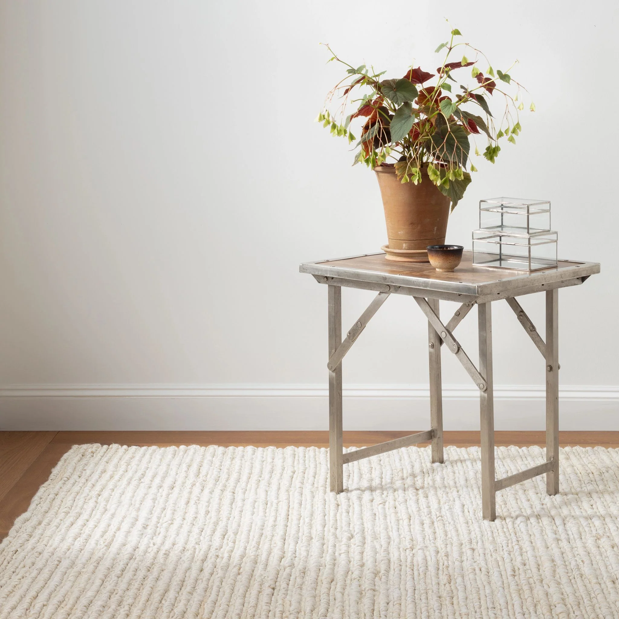 Dunes Bleached Oak Handwoven Jute Rug - Image 2