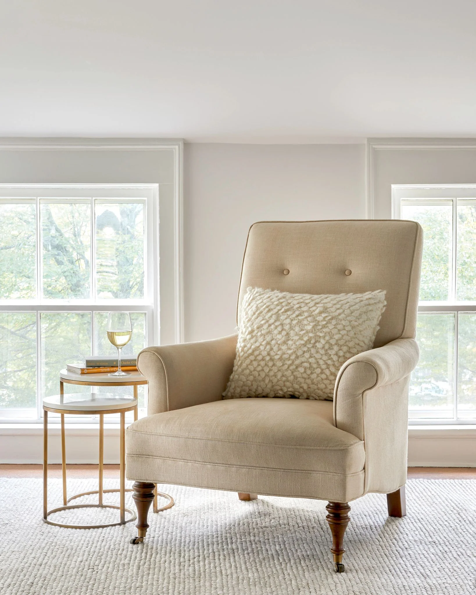 Niels Ivory Handwoven Wool/Viscose Rug - Image 3