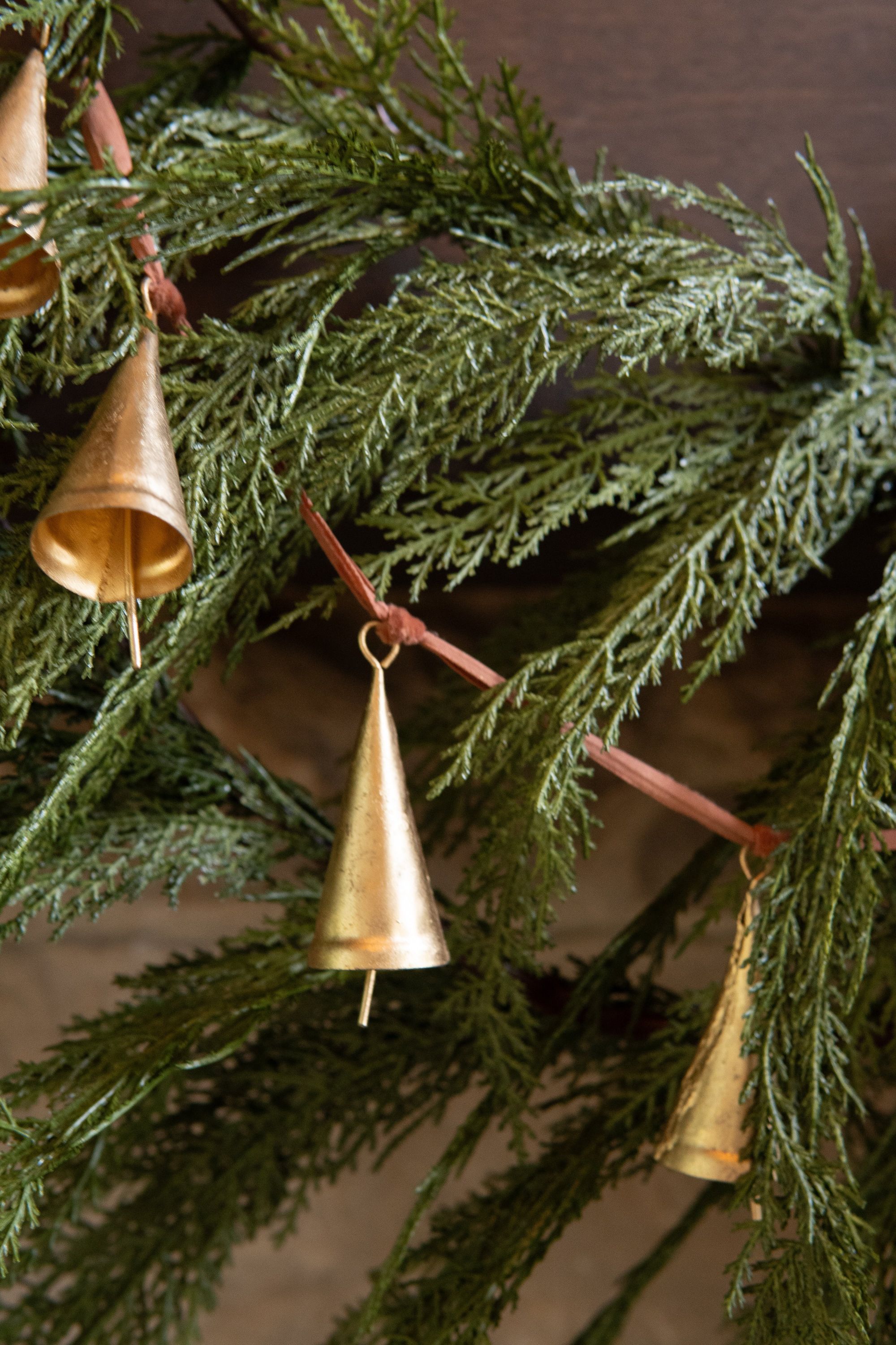 Velvet Ribbon Cone Bells - Image 3