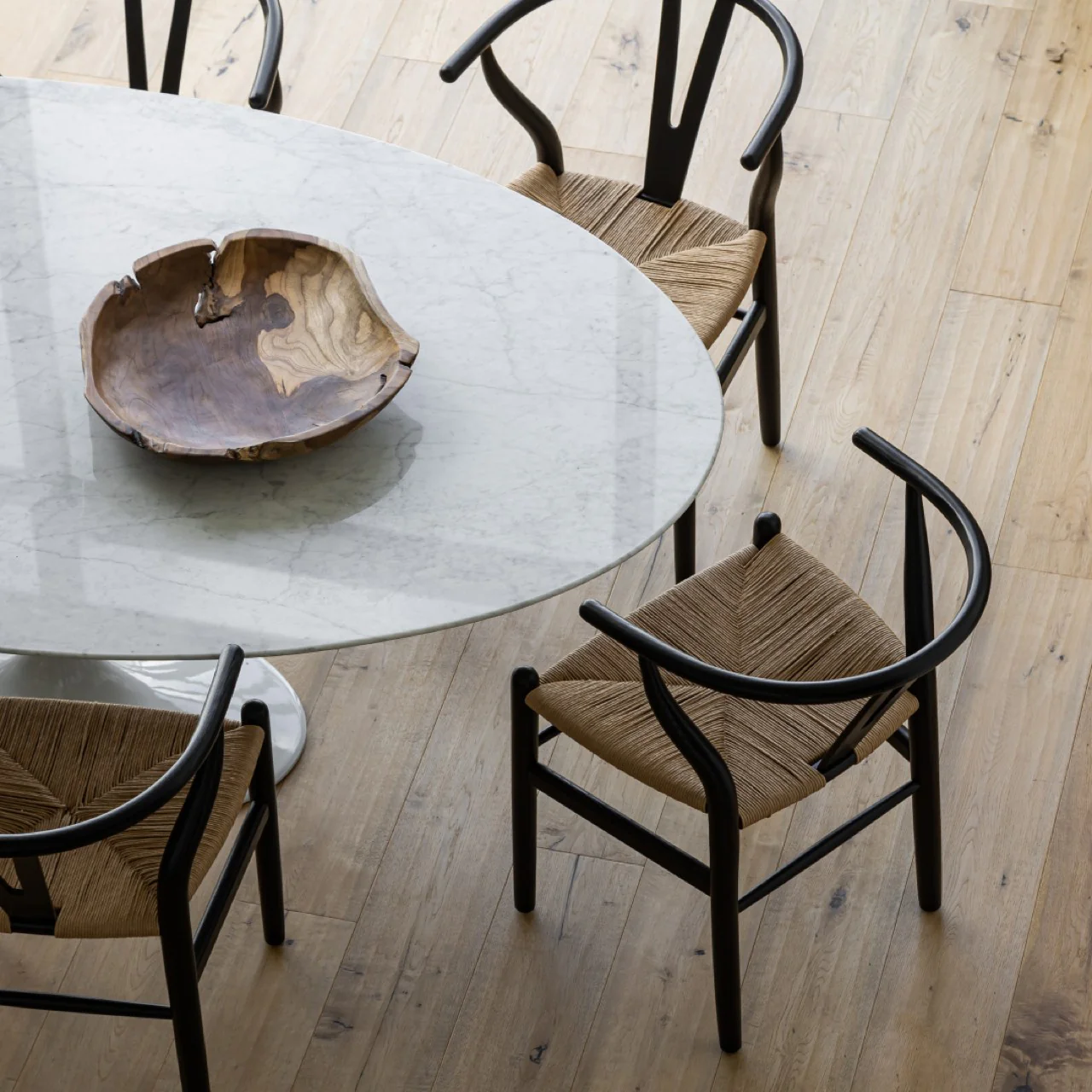 Petal Dining Table - Image 3