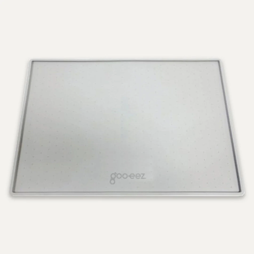 Gooeez Silicone Placemat with Anti-Spill - Image 1