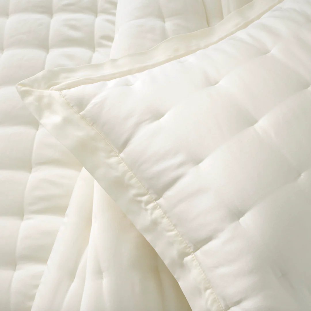Sailer Silk Puff - Image 3