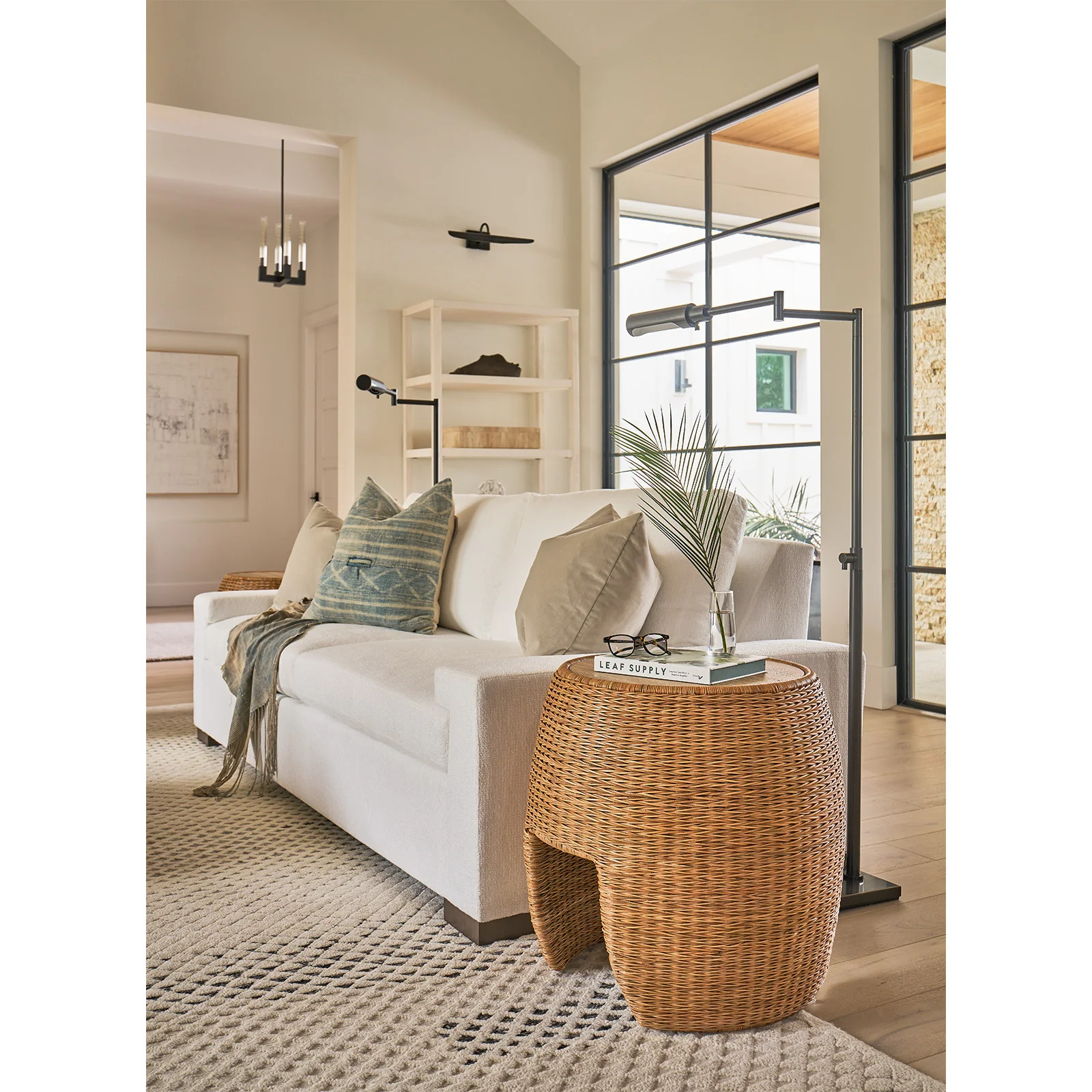 Noble Floor Task Reading Lamp - Image 2