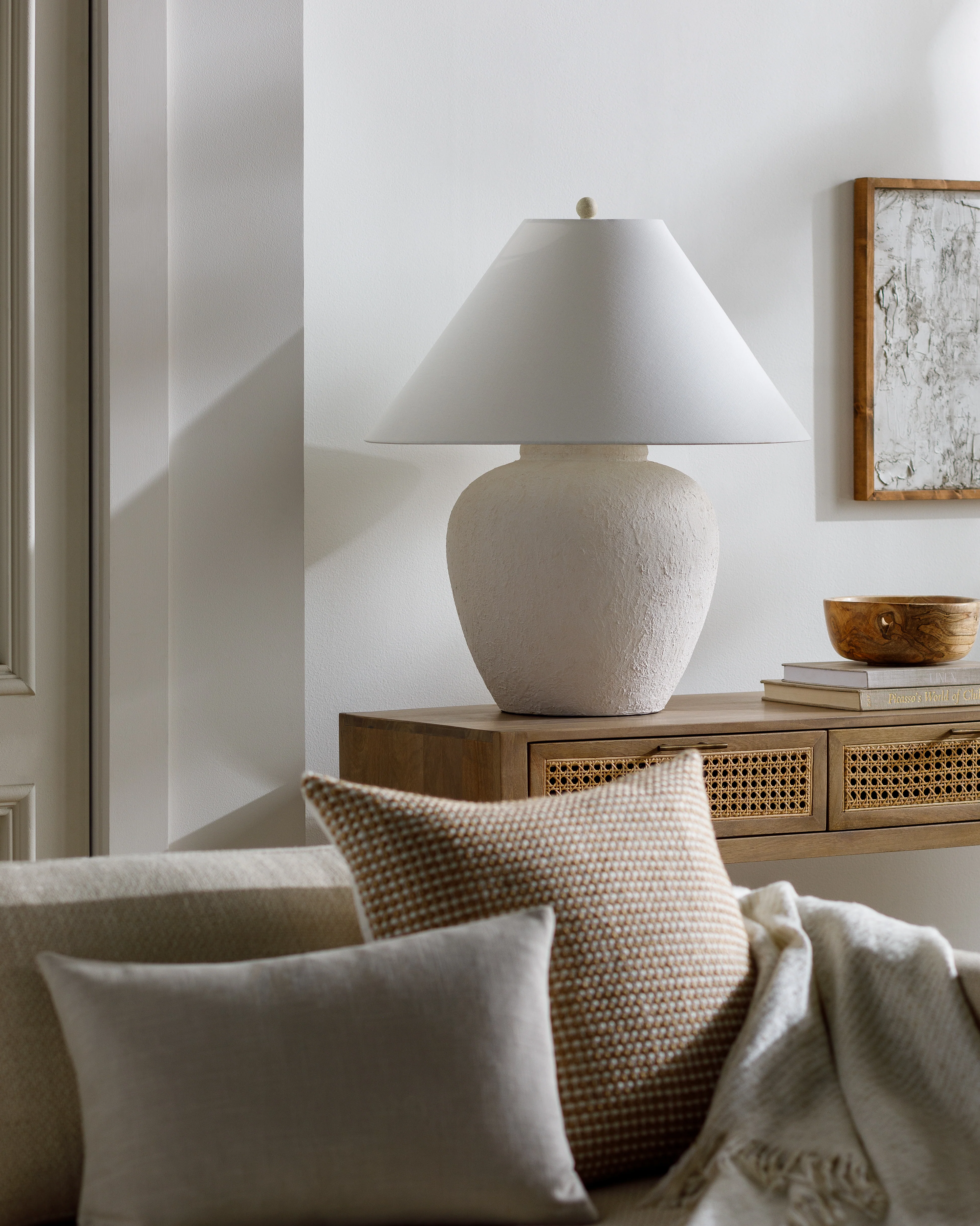 Gulia Table Lamp - Image 2