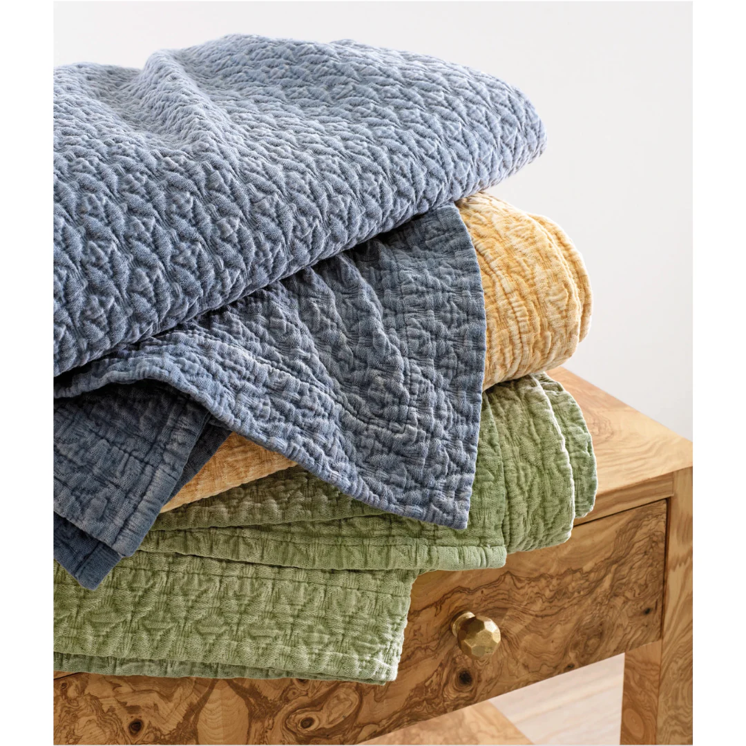 Naia Matelassé Coverlet, Ochre
