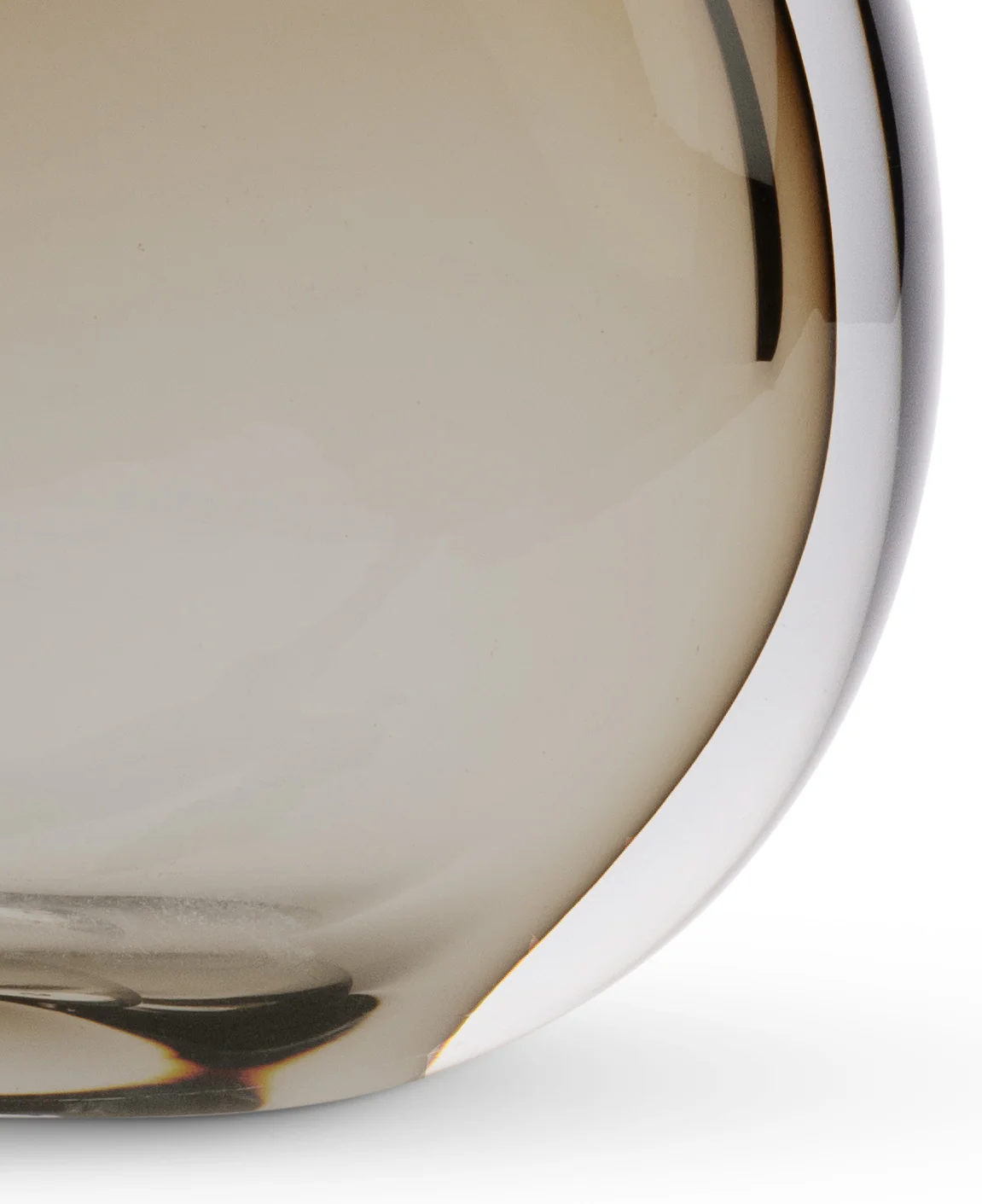 Reign Table Lamp - Image 3