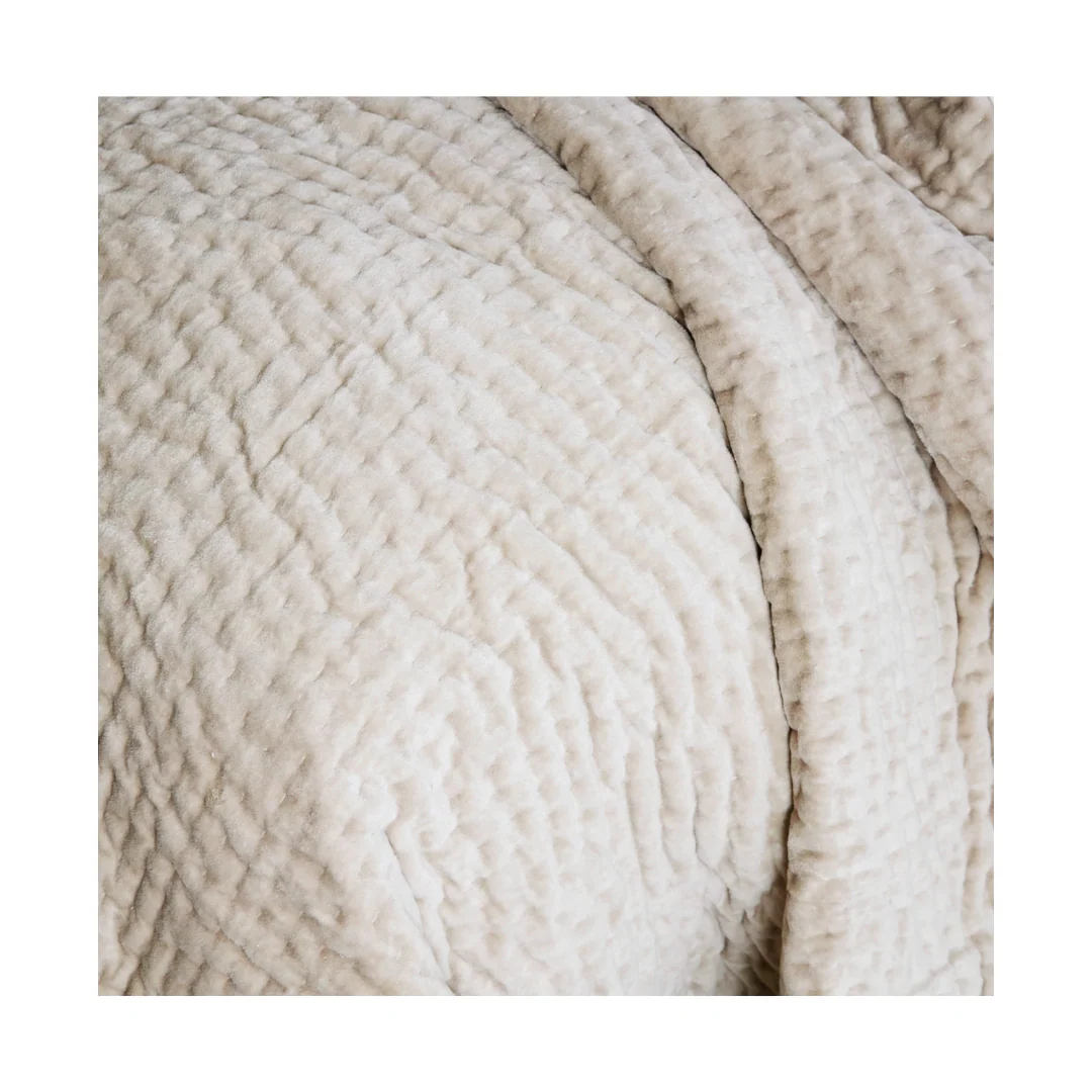 Valerie Velvet Quilt, Grey - Image 2