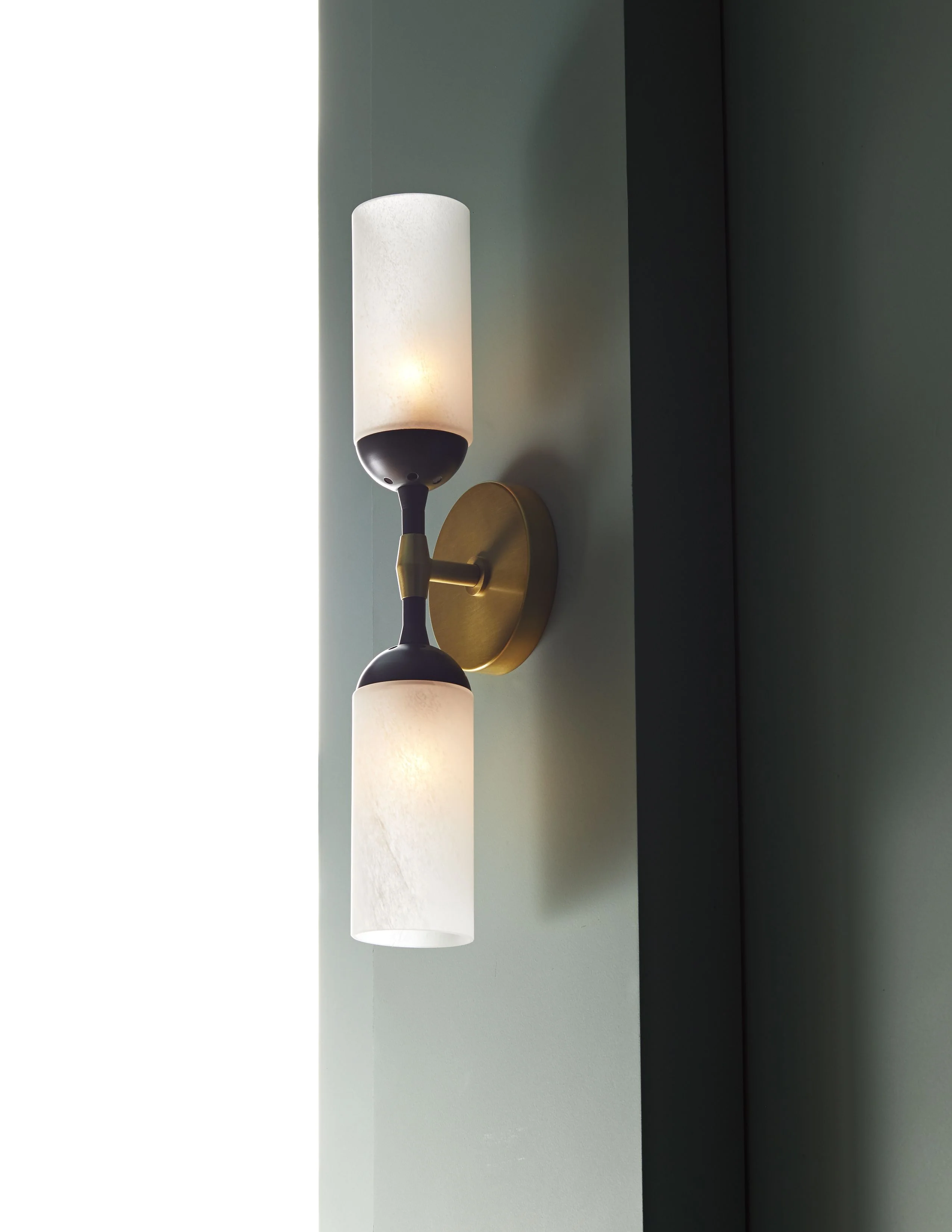 Emmett Sconce - Image 2