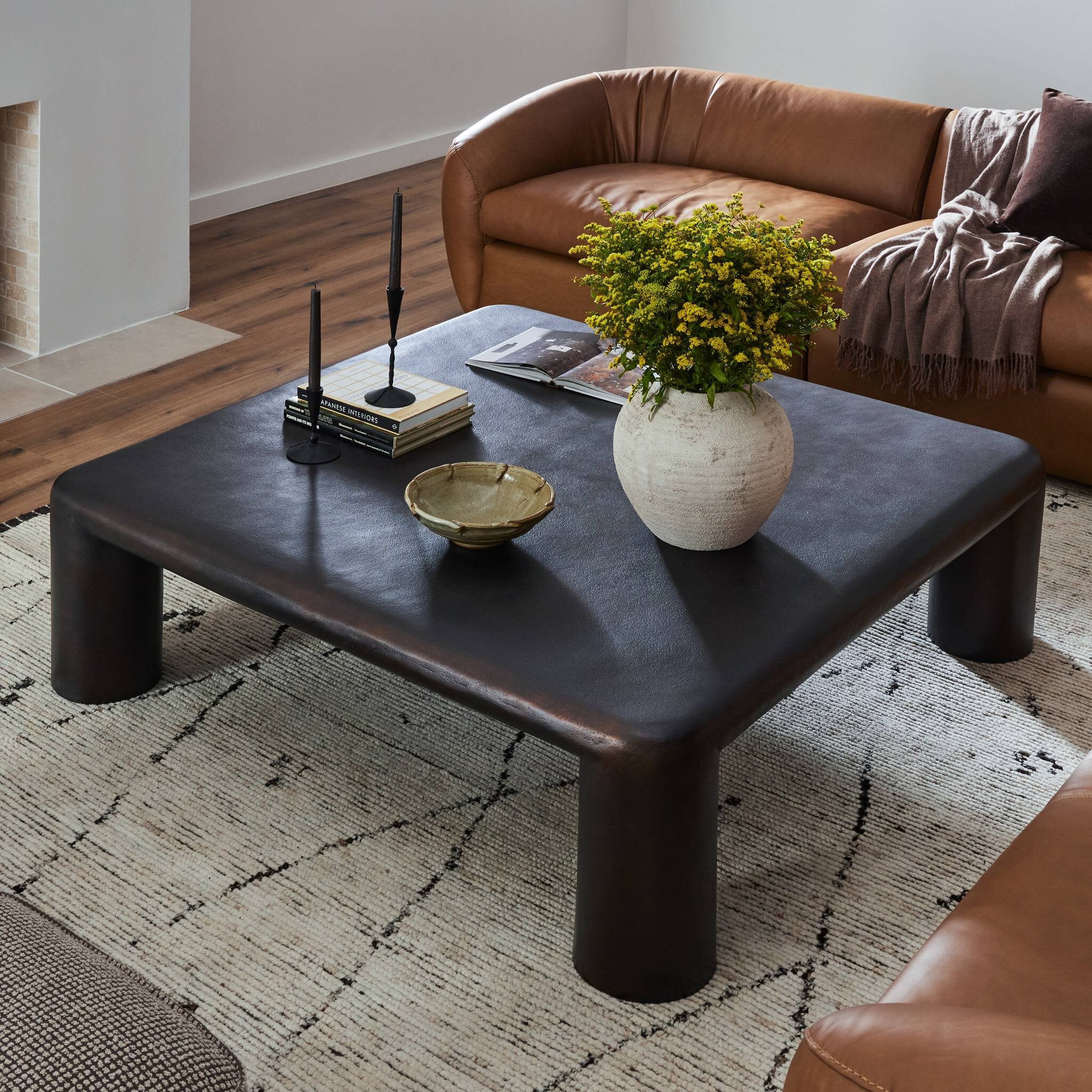Anastacio Coffee Table - Image 2