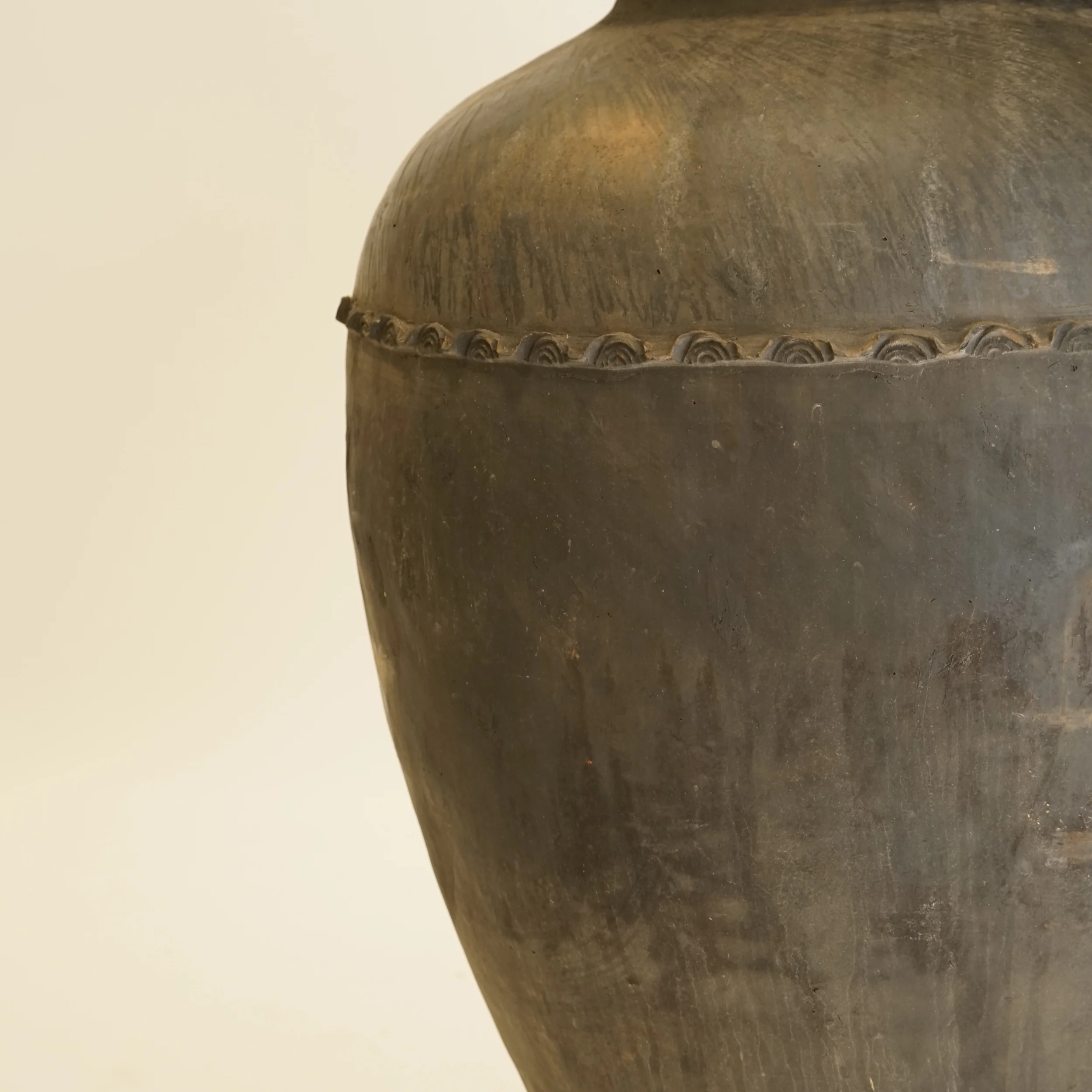 Joan Vintage Pot - Image 3