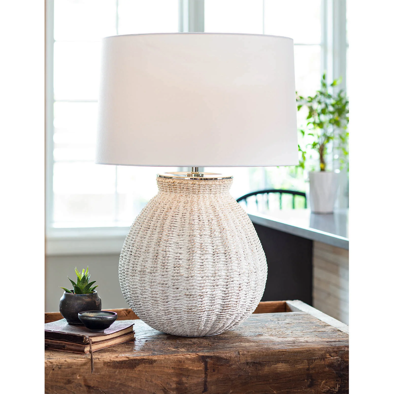 Hobi Table Lamp - Image 2