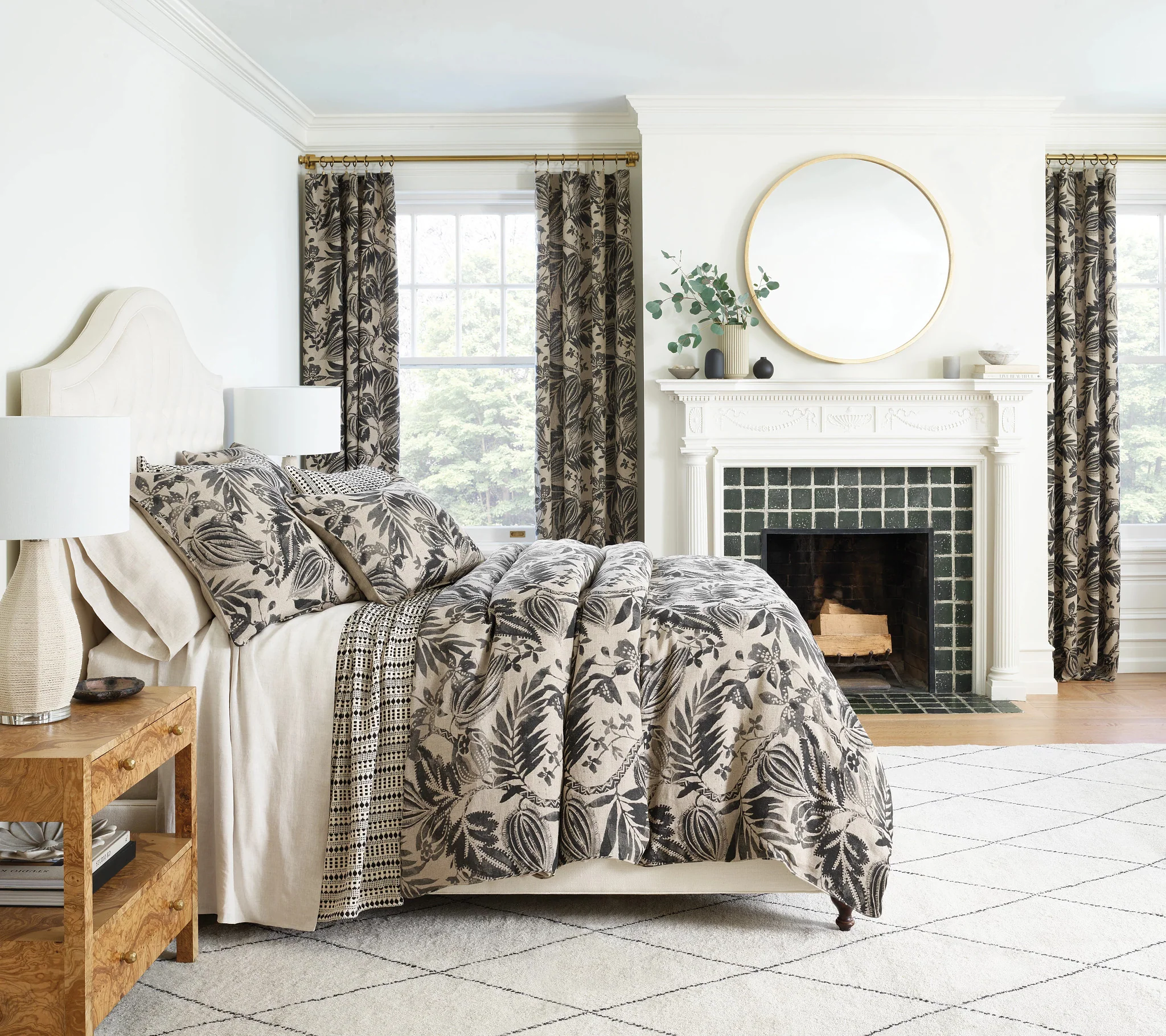 Numa Black Hand Knotted Wool Rug - Image 3