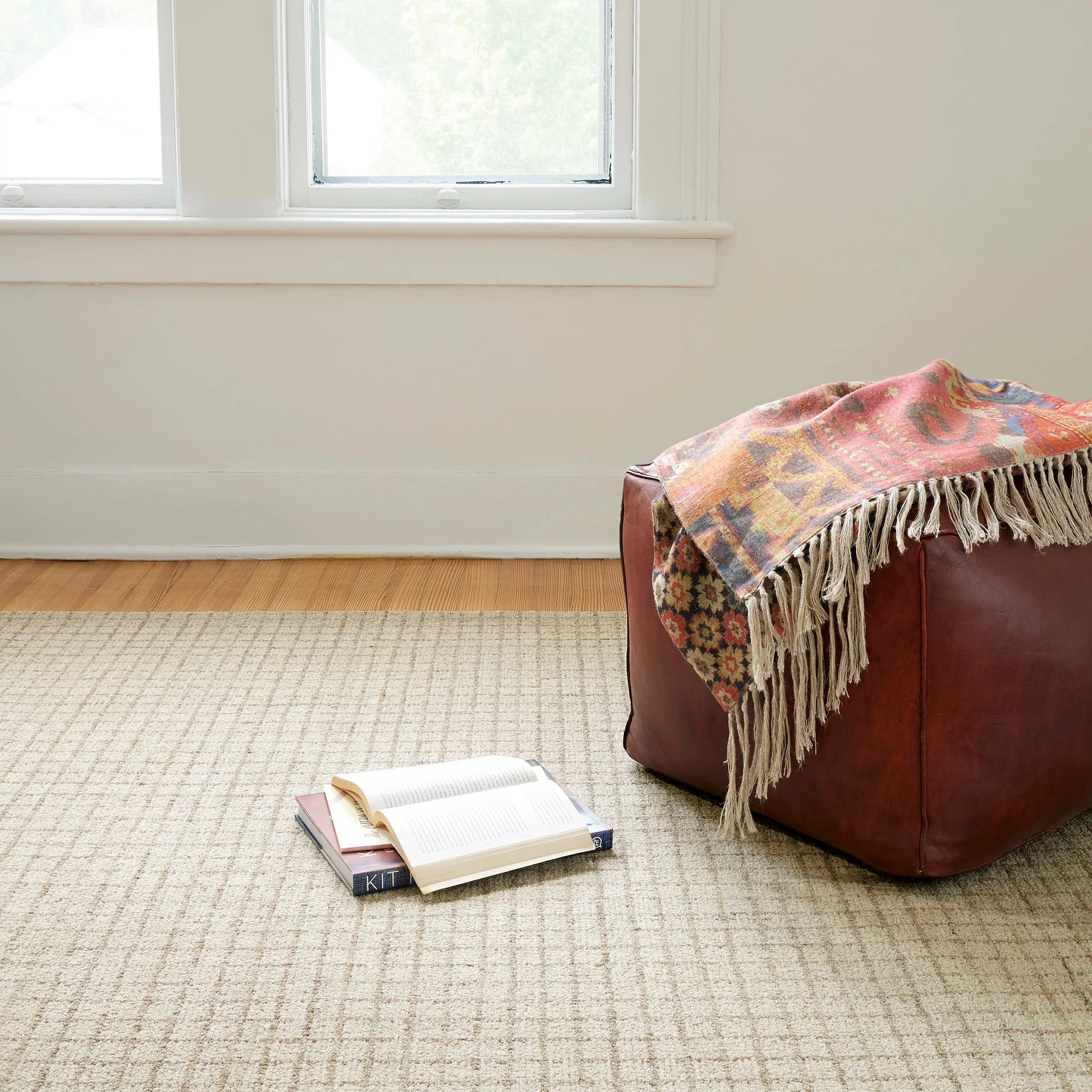 Conall Natural Hand Micro Hooked Wool Rug - Image 2