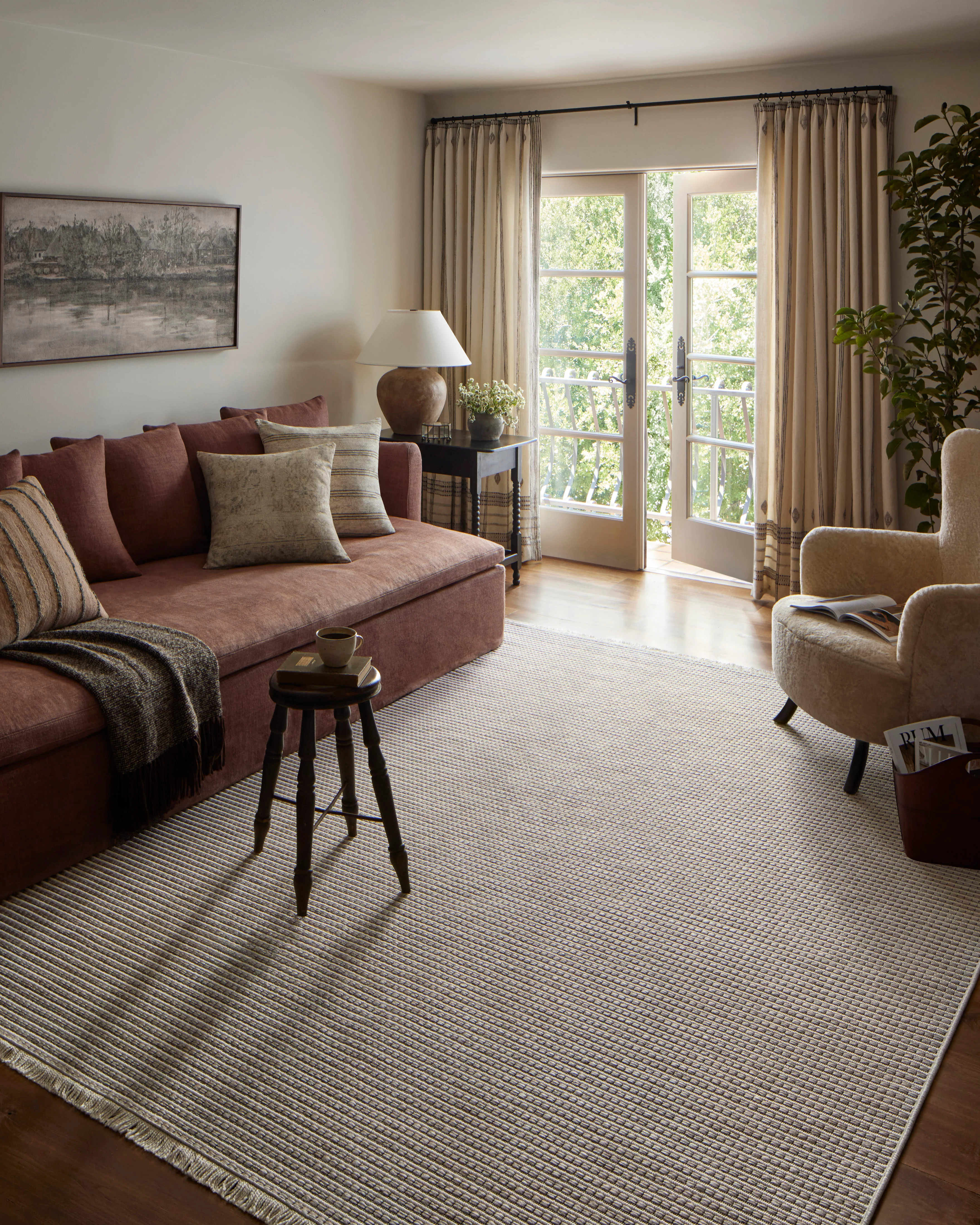 Amber Lewis × Loloi Malibu IV Ivory / Dove Rug - Image 3