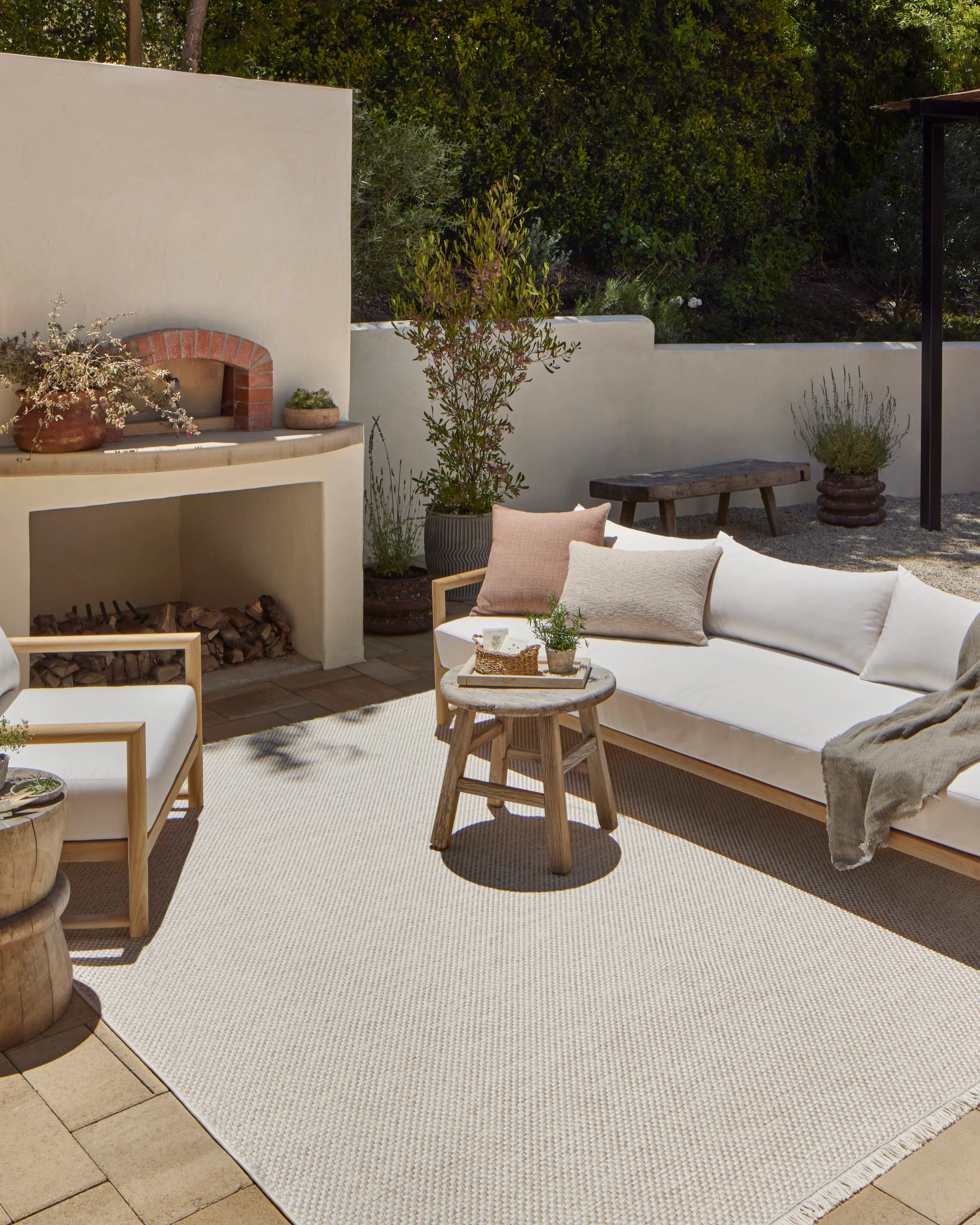 Amber Lewis × Loloi Malibu V Ivory / Dove Rug