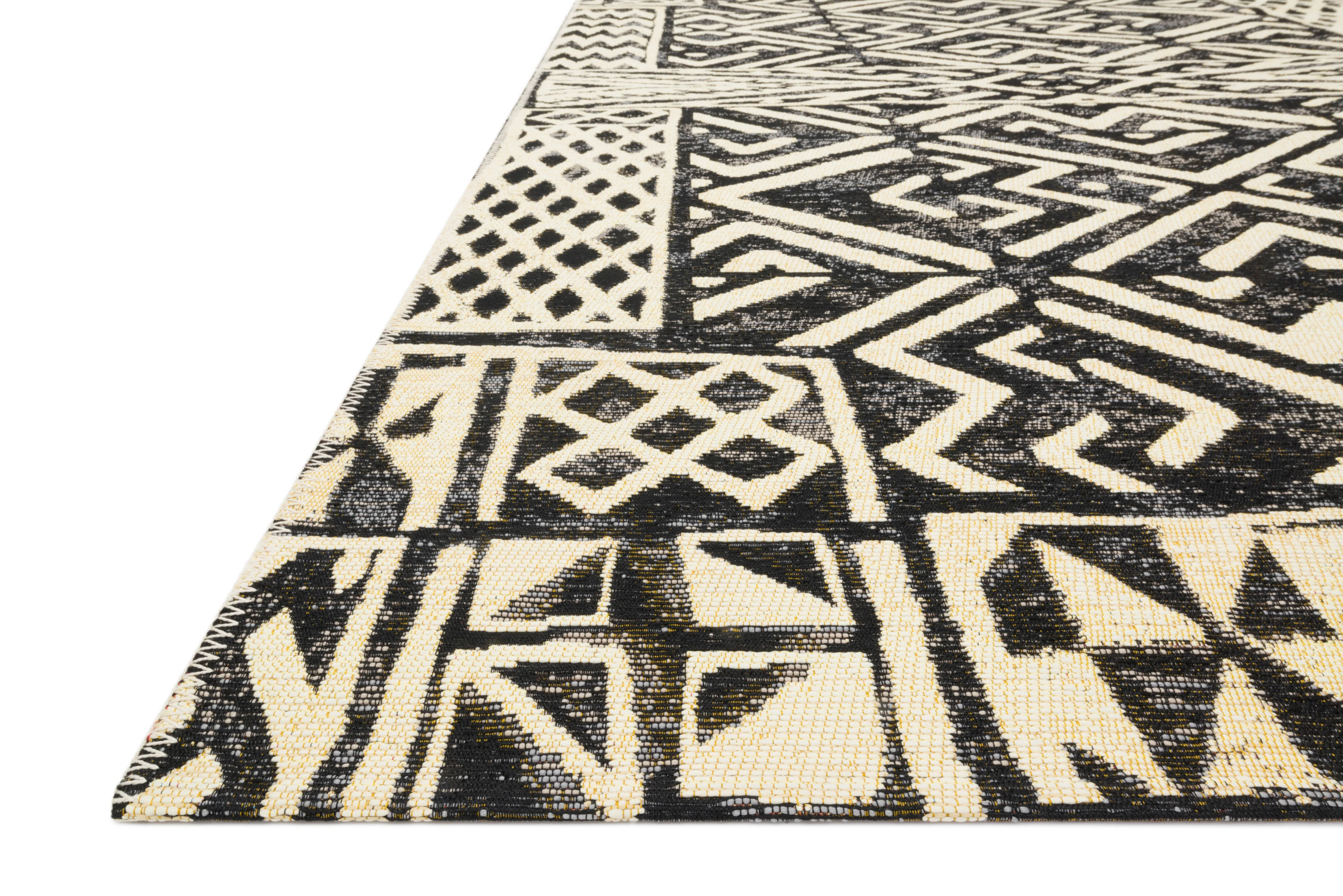 Mika Ivory / Black Rug - Image 2