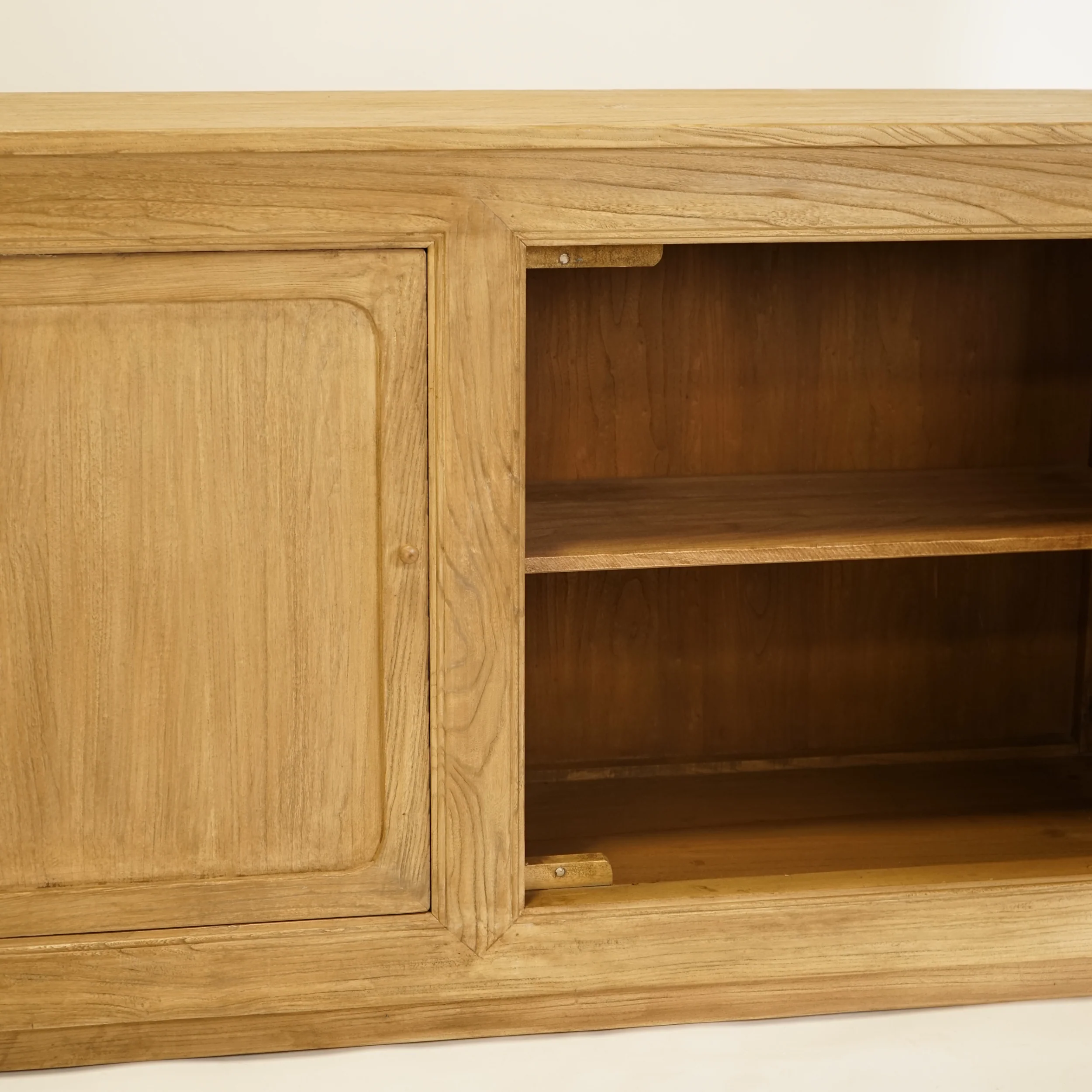 Quincy Sideboard - Image 3
