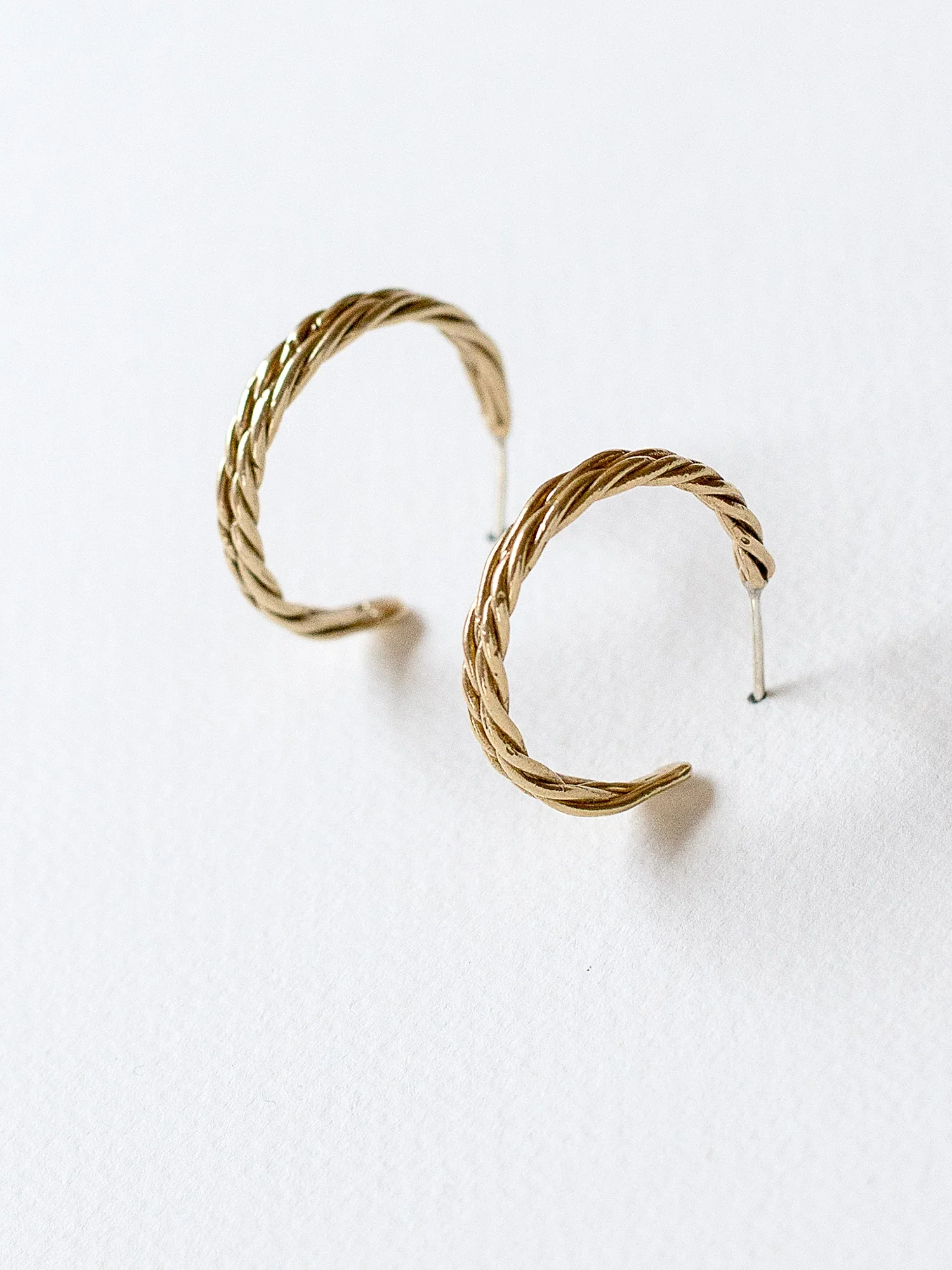 Klaire Brass by Michelle Ross - Image 2