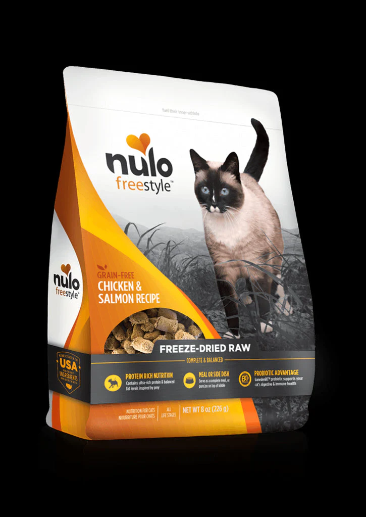 Nulo  5.5 oz Freestyle Cat Freeze-Dried Raw Grain-Free Chicken Salmon - Image 1