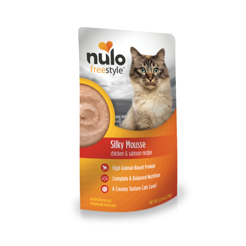Nulo Freestyle 66102504 2.8 oz Grain Free Mousse for Cats  Chicken & Salmon - Image 1