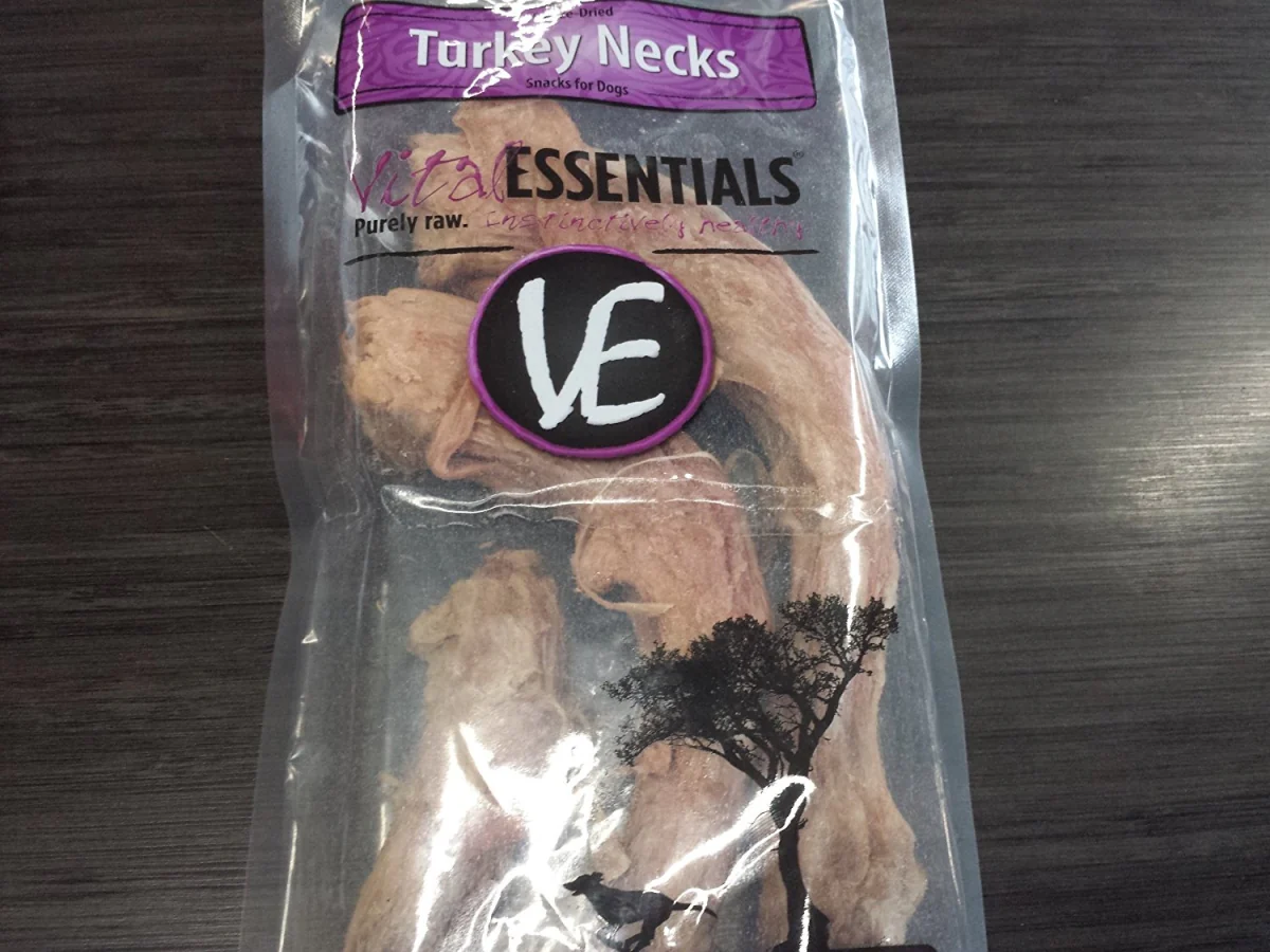 Northwest Naturals Dried Turkey Necks - 4 Count - Image 1