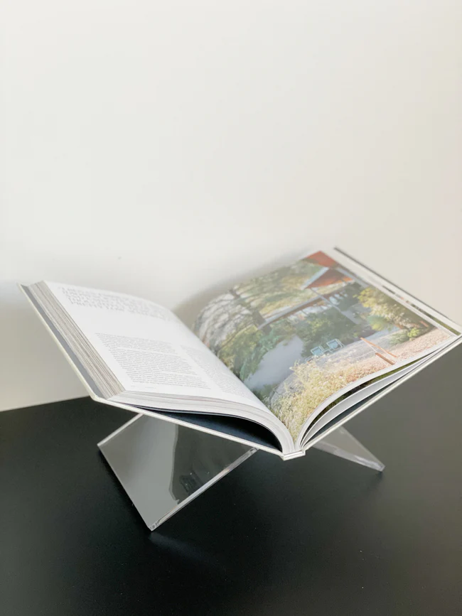 Small Acrylic Bookstand - Image 2
